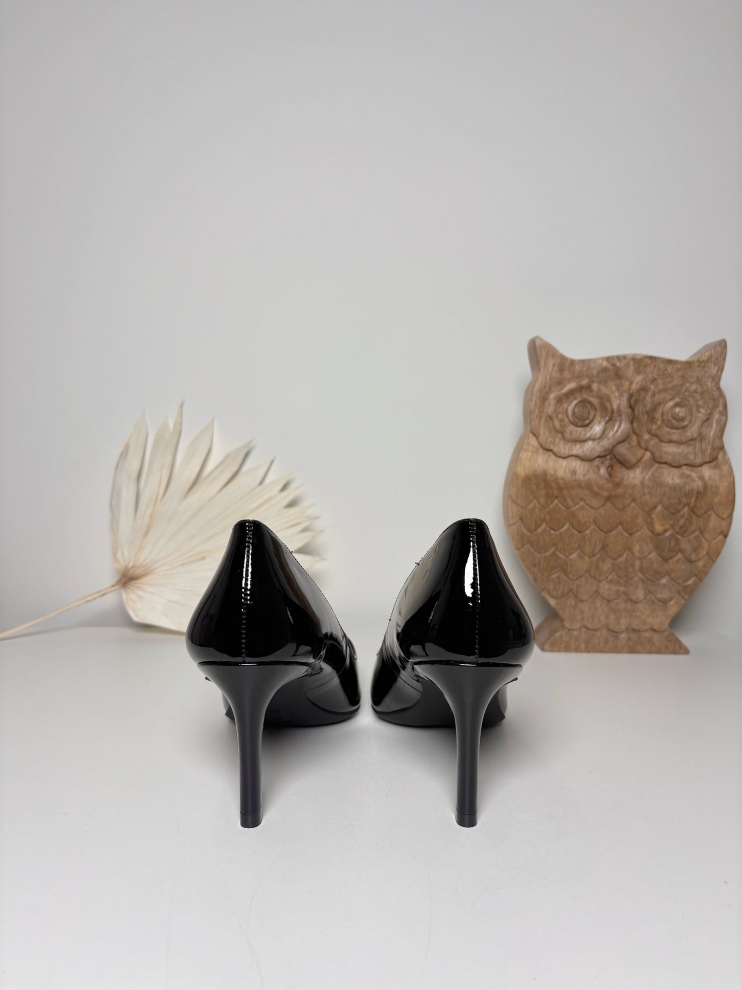 W Shoe Size 6.5 Stuart Weitzman Black Leather Patent NWOT Heels