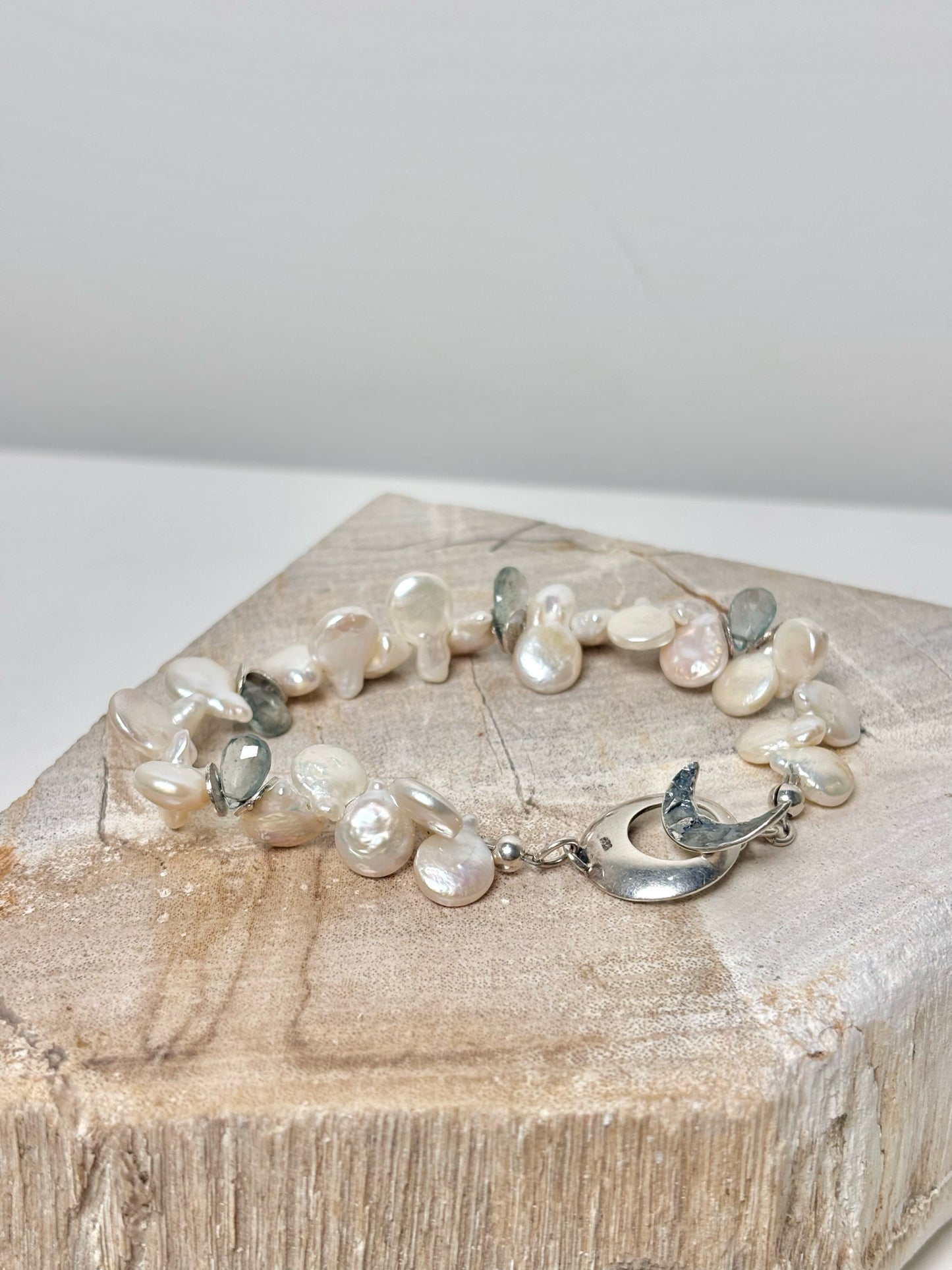 Bracelet - Luna Mar Sterling Silver Ivory Pearl & Aquamarine 7"