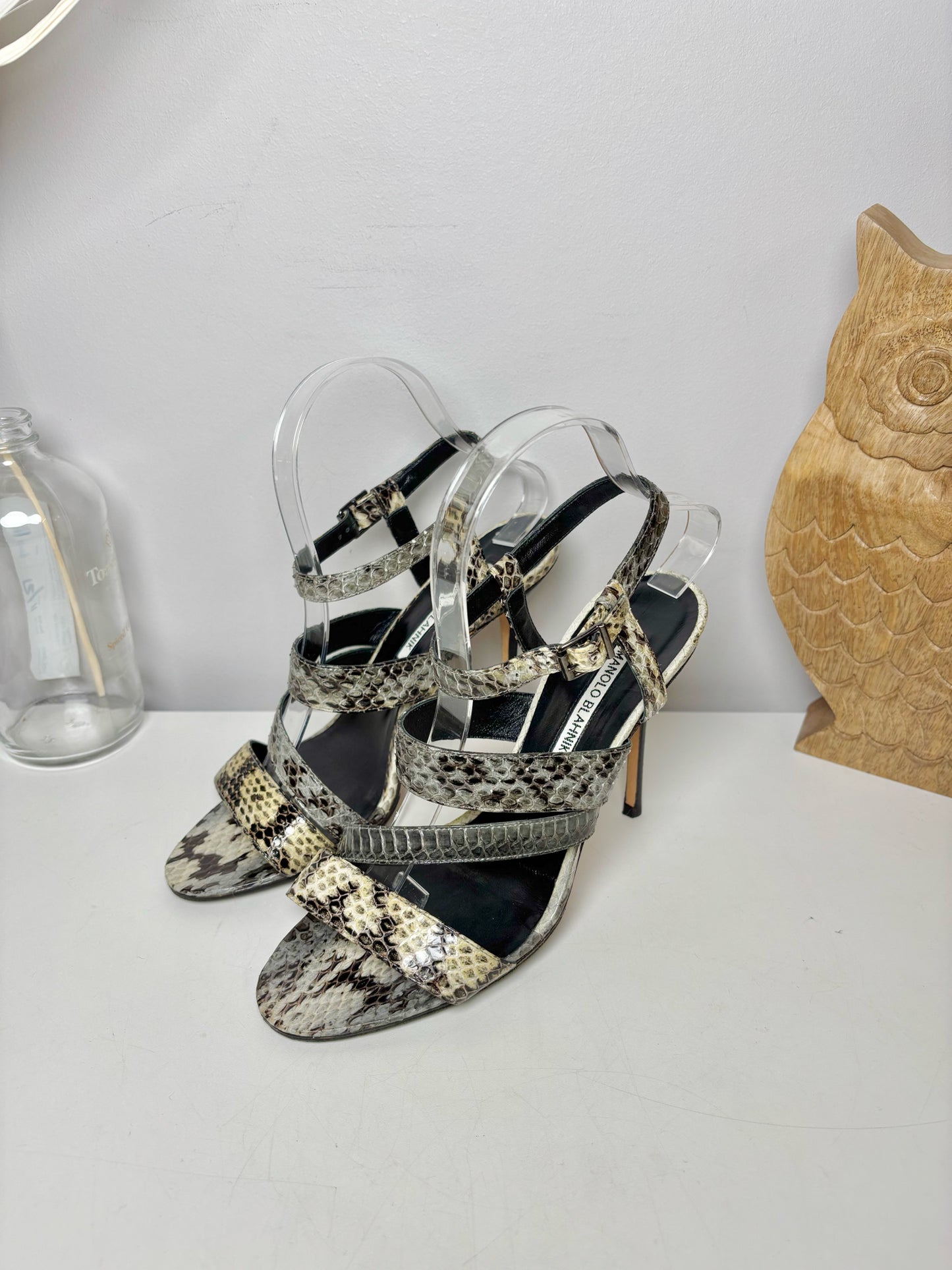 W Shoe Size 38 (8) Manolo Blahnik Black, Silver Leather Snake Skin Heels