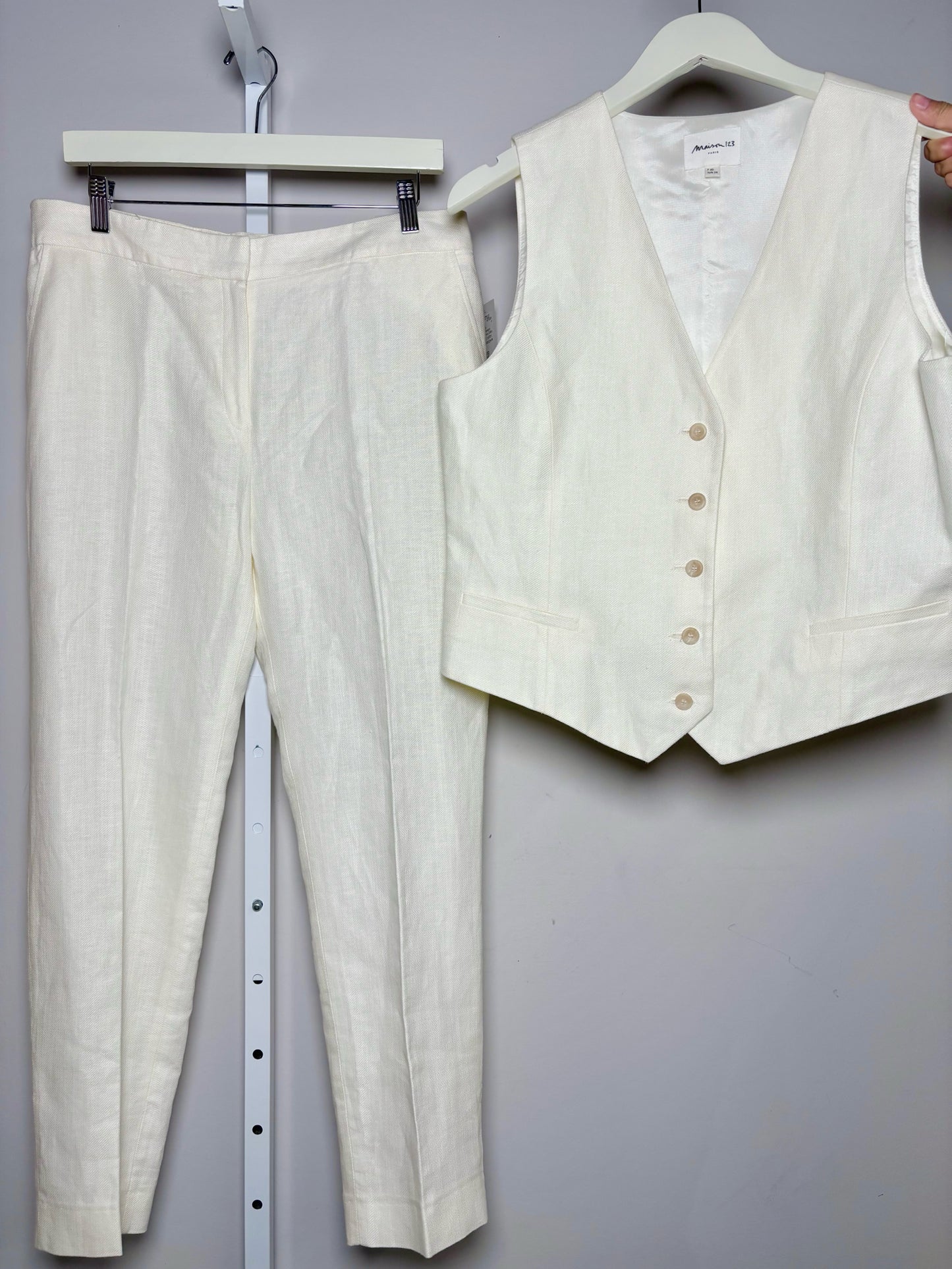 Women Size 42 (10, US) Maison 123 Paris Cream Solid Pants