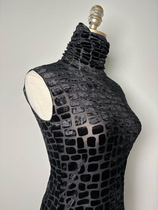 Women Size 6 Armani Collection Black Squares Tank Top