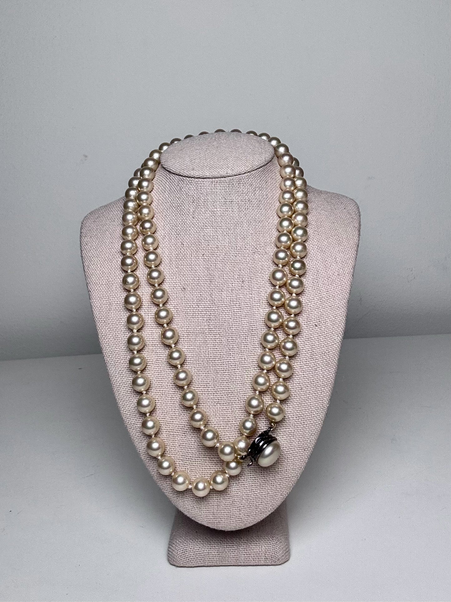Majorica Simulated Pearls Vintage Necklace