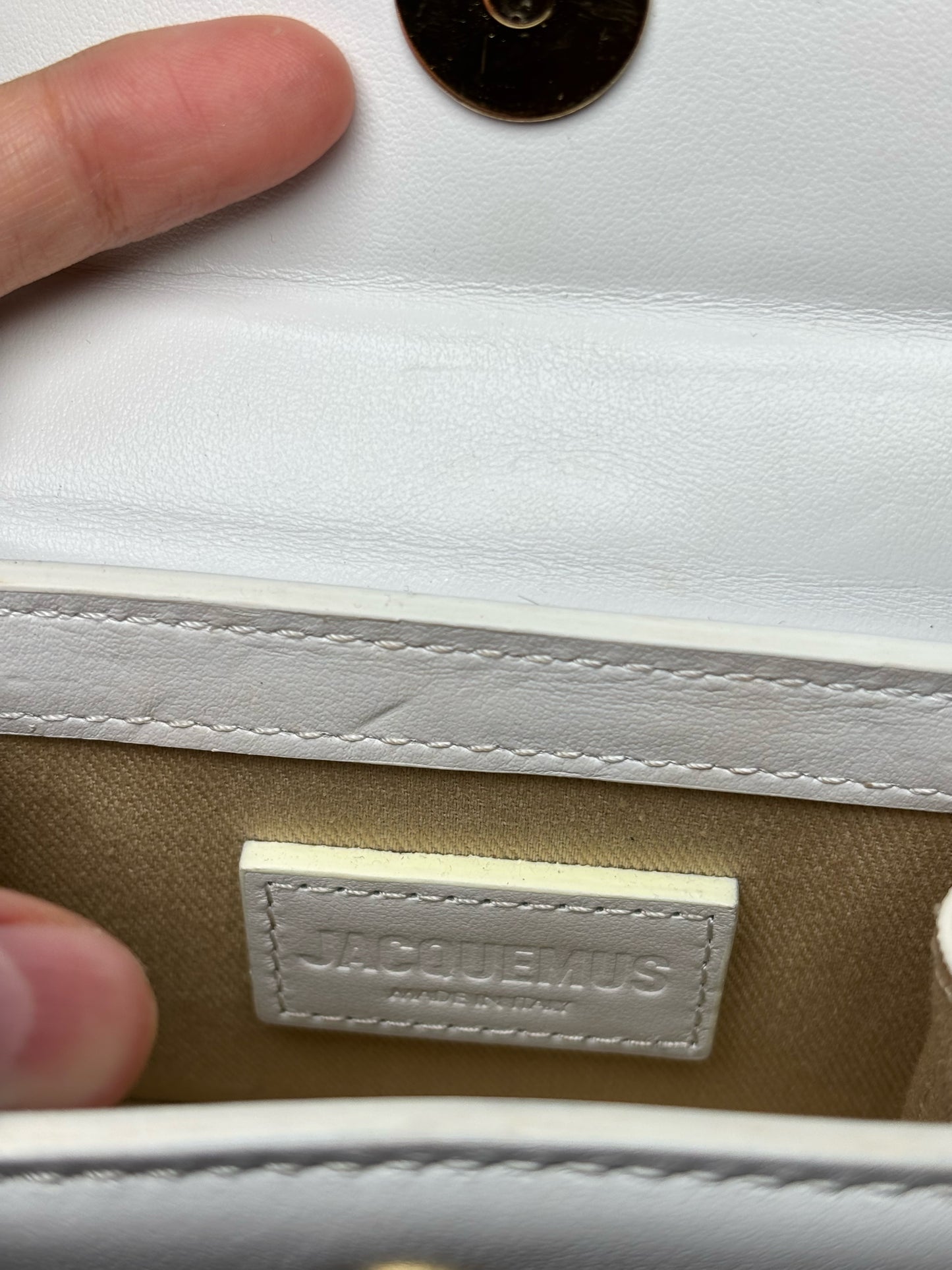 Jacquemus Leather Pre-owned White Le Chiquito Moyen Purse