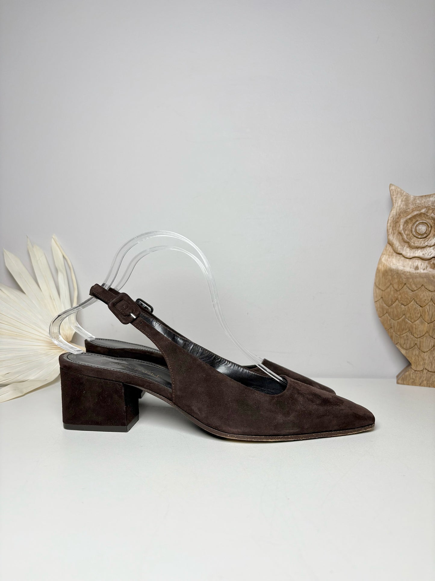 W Shoe Size 39 Marion Parke Suede Heels