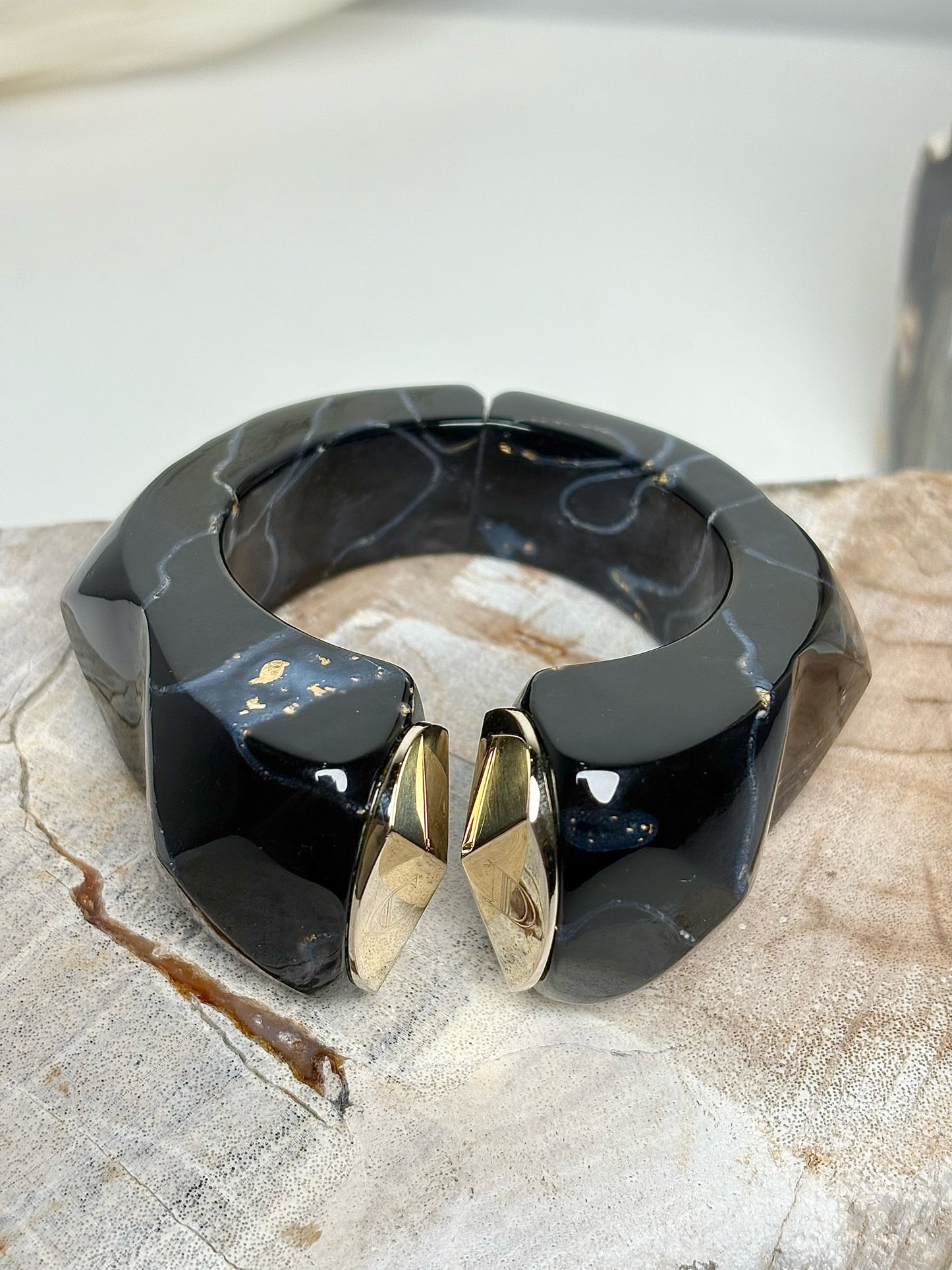 Wood, Resin Christian Dior Gold Marble Effect Pre-owned Bracelet