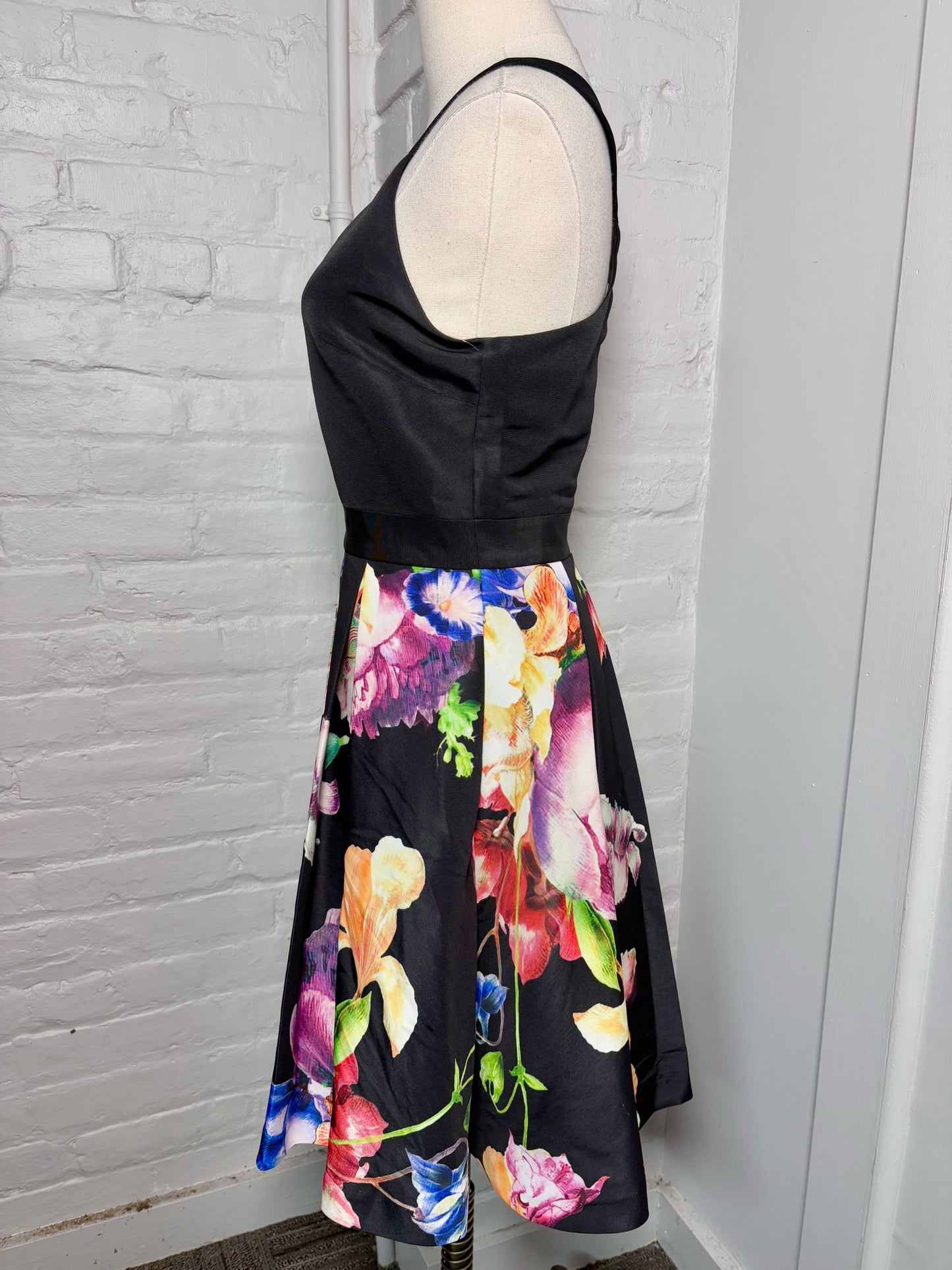 Women Size 3 Ted Baker Black Floral Dress