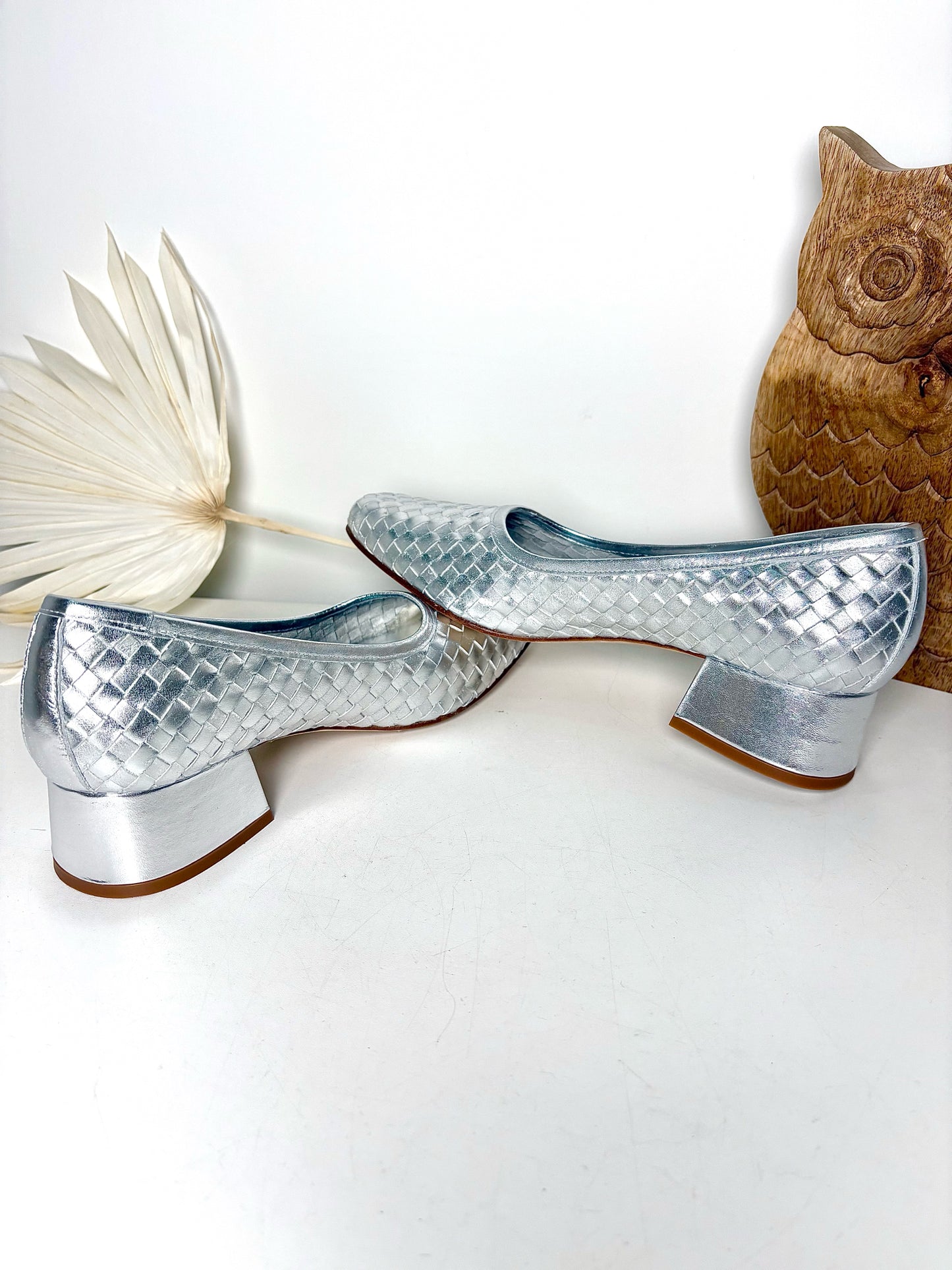 W Shoe Size 9.5 Freda Salvador Silver Leather Calf NWT Heels