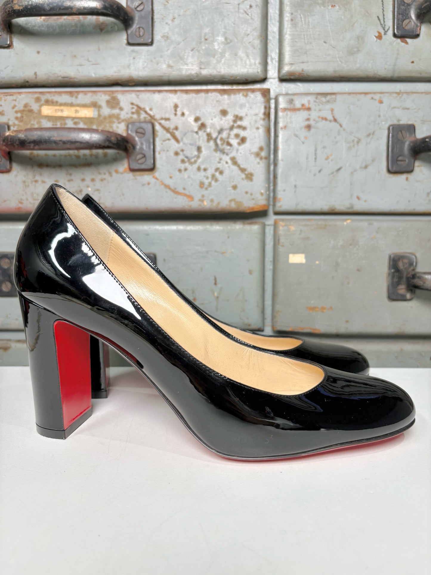 W Shoe Size 38 Christian Louboutin Black Leather Patent Heels