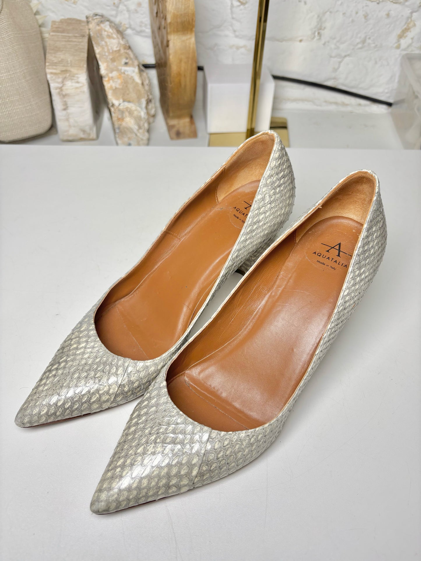 W Shoe Size 8.5 Aquaitalia Silver Leather Cowhide Pre-owned Heels