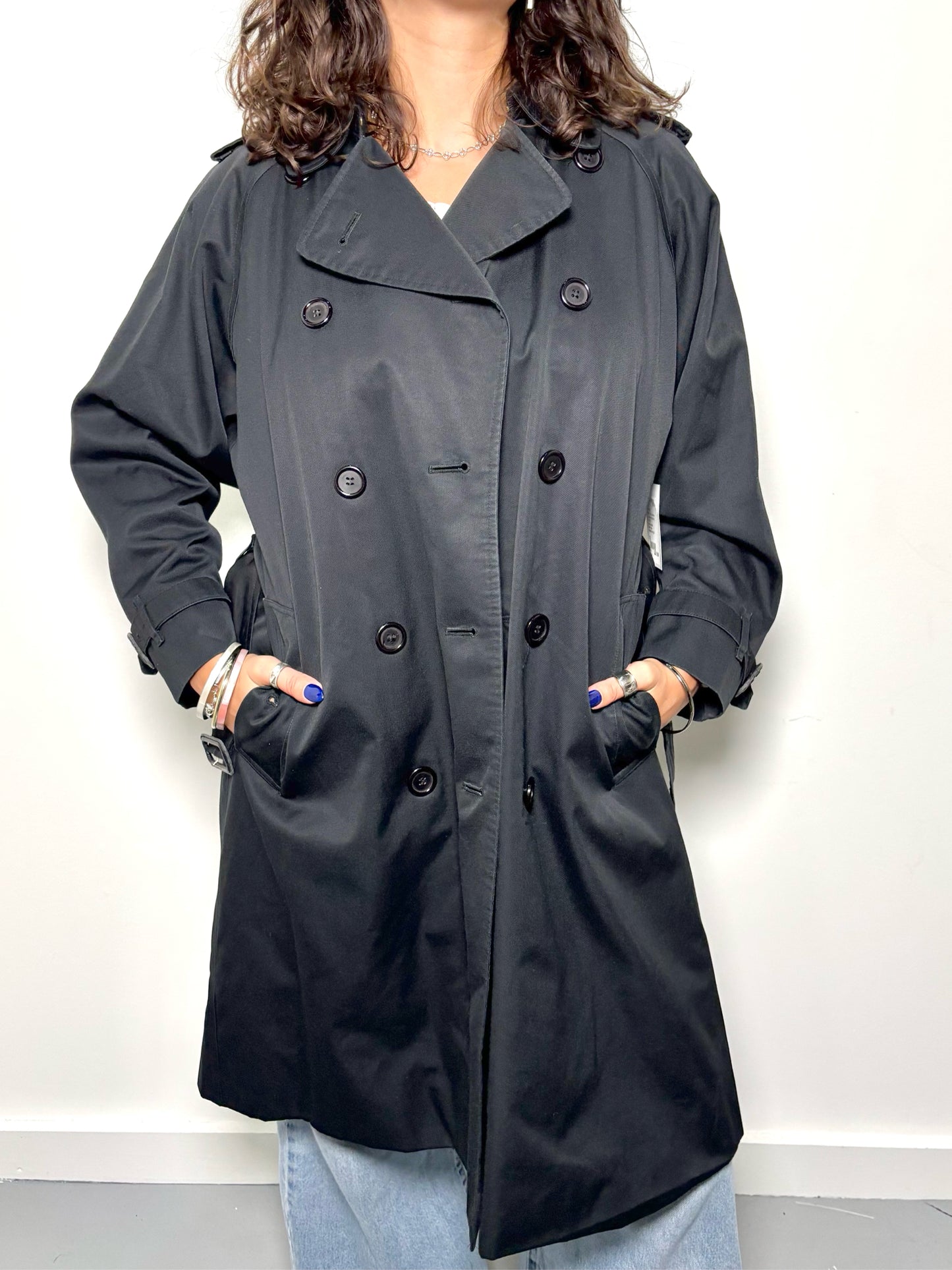 Women Size 6L Burberrys' Vintage Black Rain/Trench Coat
