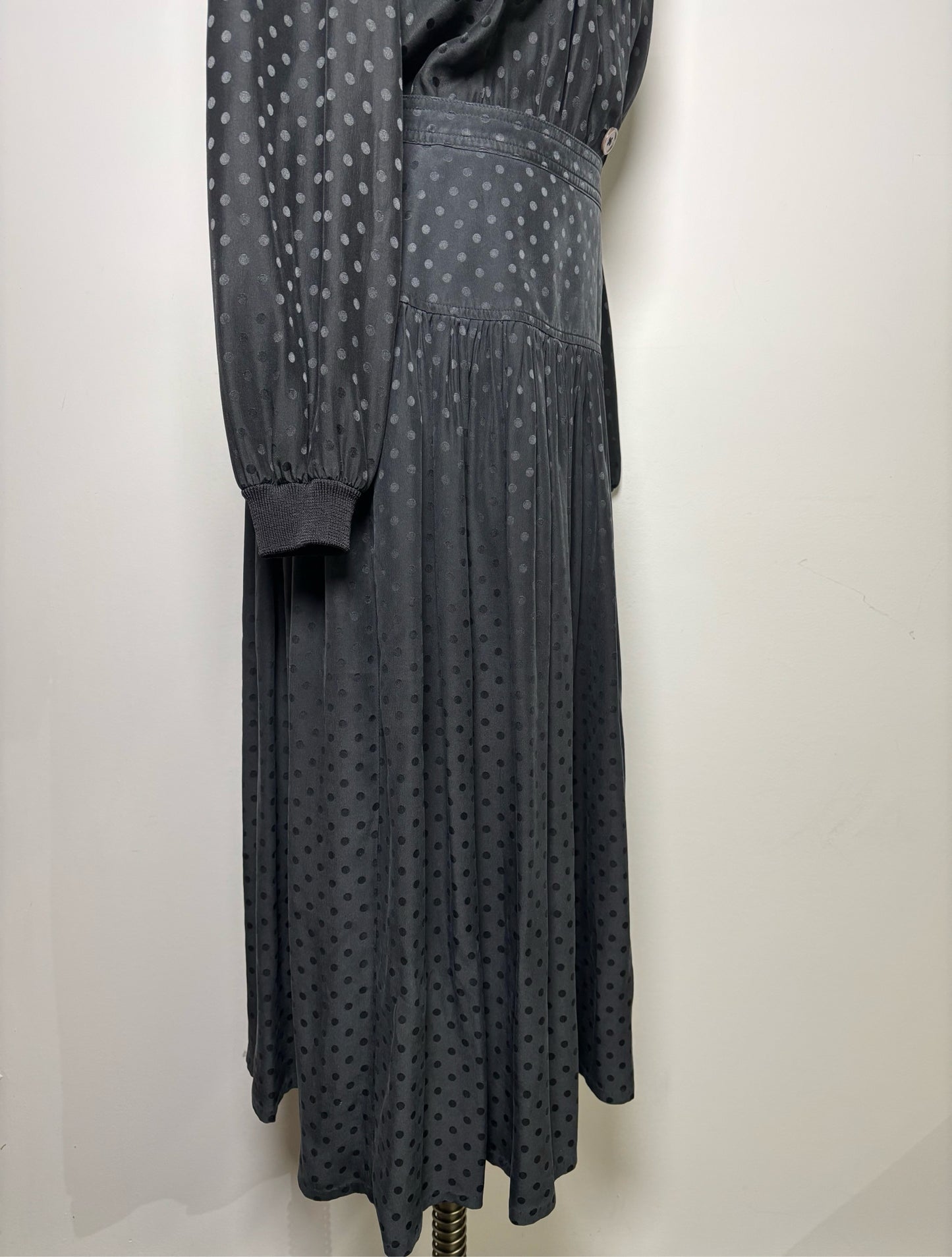 Women Size 6 Vintage Valentino Black Dot 2 Piece Silk Midi Skirt, Top Set