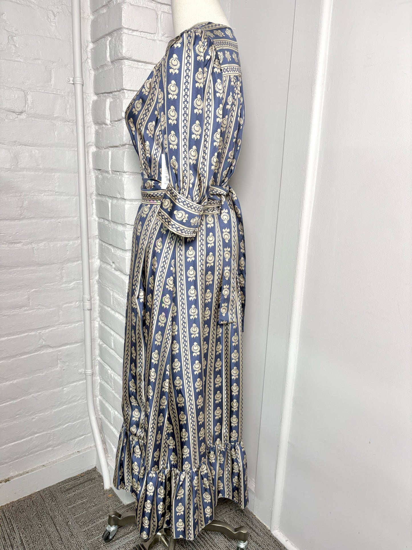 Women Size 38 Sandro Navy, gray Print Dress