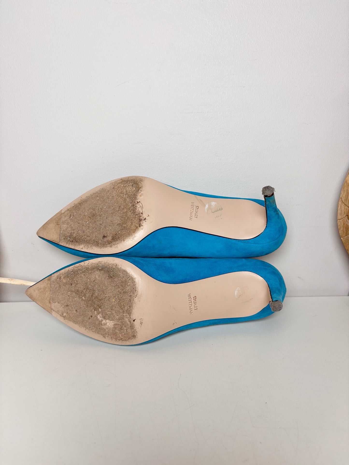 W Shoe Size 8 Stuart Weitzman Turquoise Leather Suede Heels