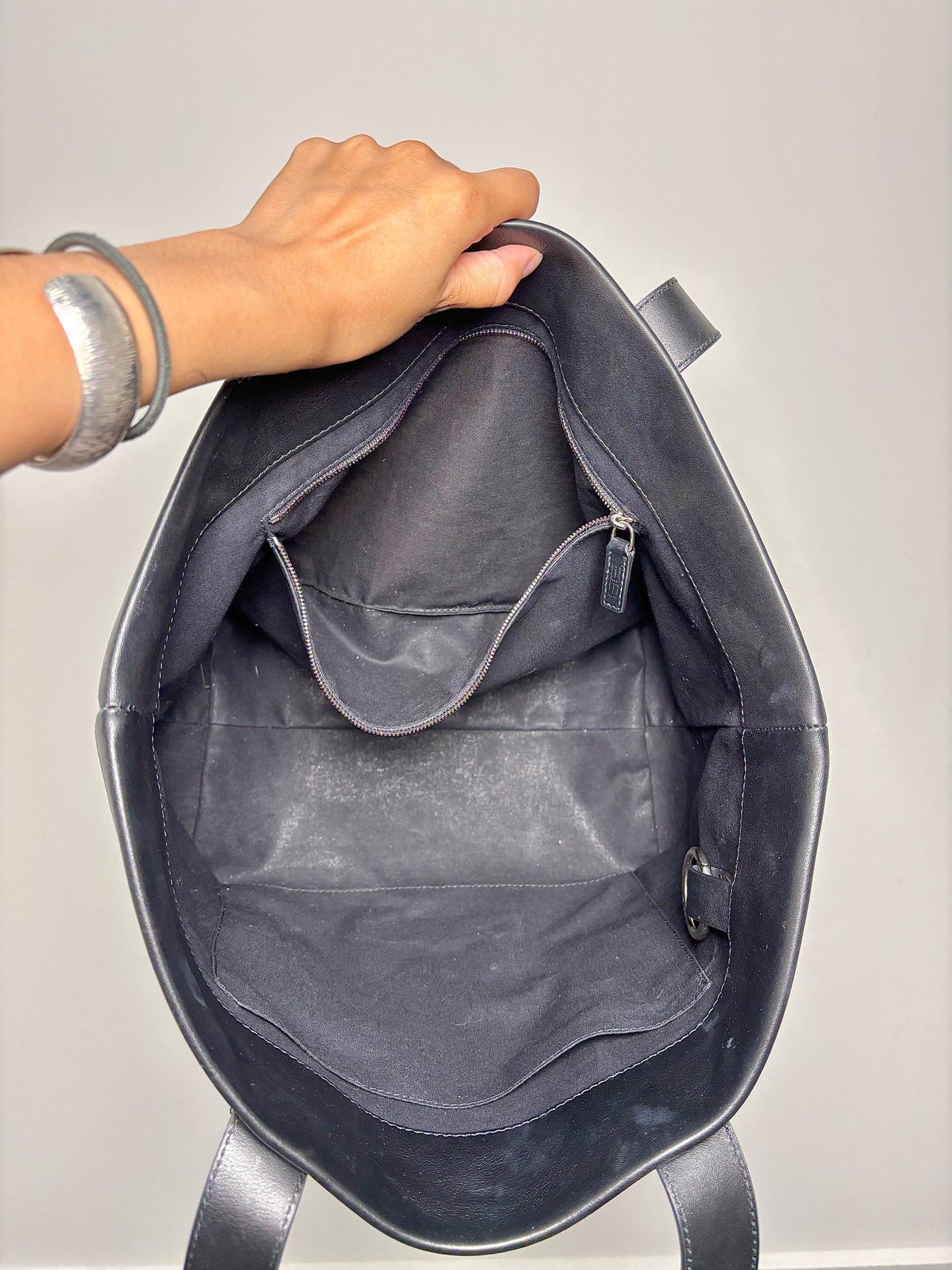 Canvas Balenciaga Used Black & White Tote Bag
