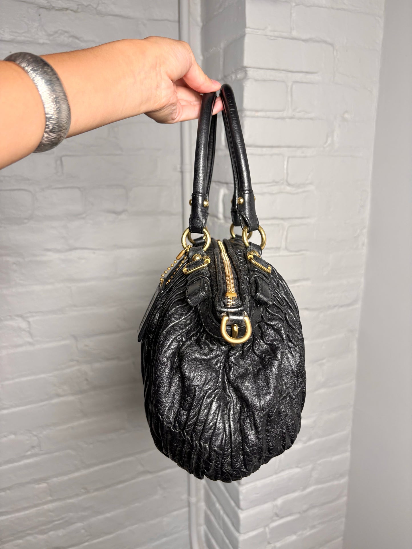 Coach Pleated Vintage Leather Black Handle#18620 Purse