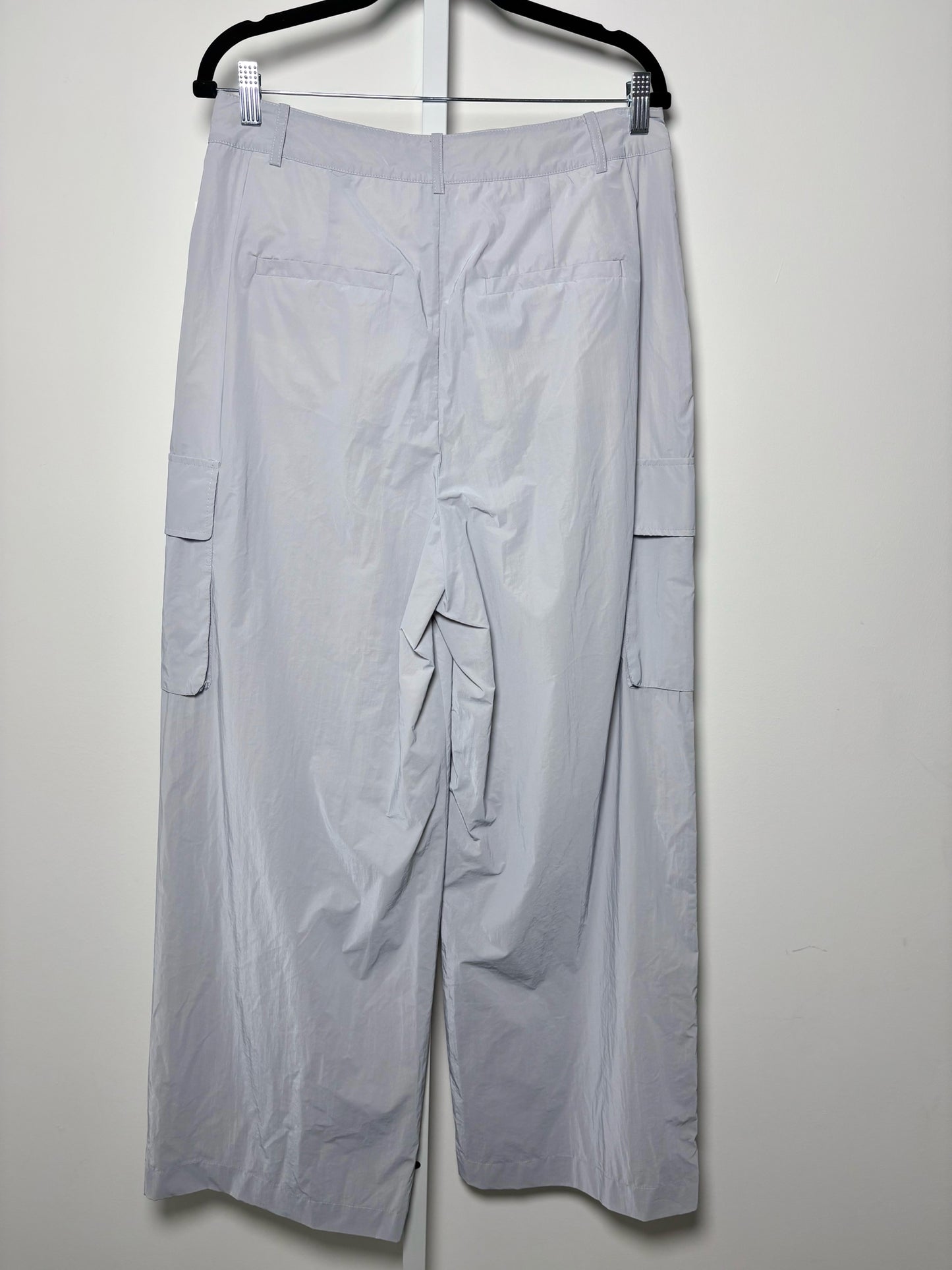 Women Size 8 Tibi Silver Solid Pants
