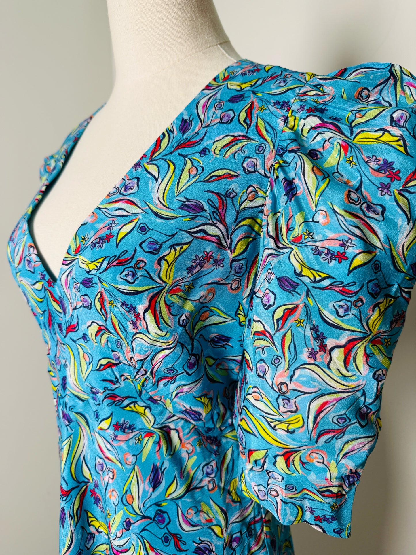 Women Size 6 Saloni Blue, green, purple Abstract floral Silk Pre-owned Dress