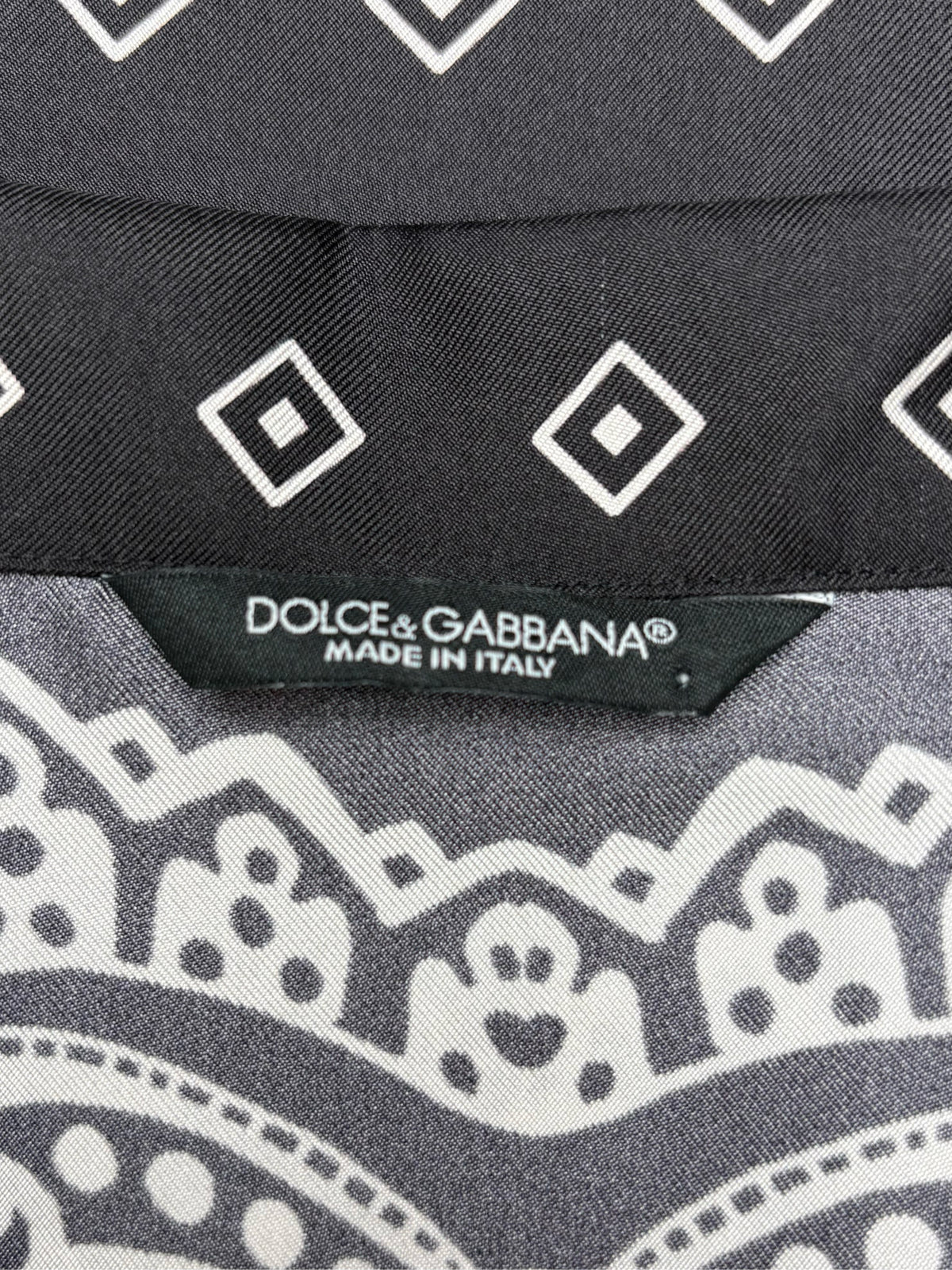 Men Size 44 (US XL) Authentic Dolce & Gabbana Black & White Bandana Print Pure Silk NWT Pre-Owned Shirt