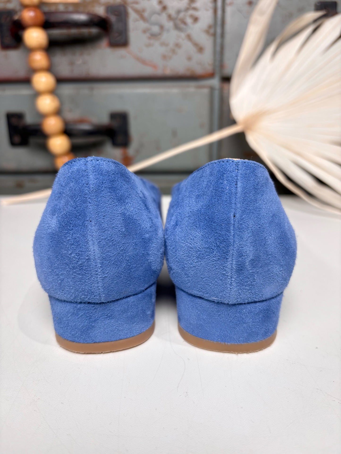 W Shoe Size 37.5 Ann Mashburn Cornflower Blue Suede Flats