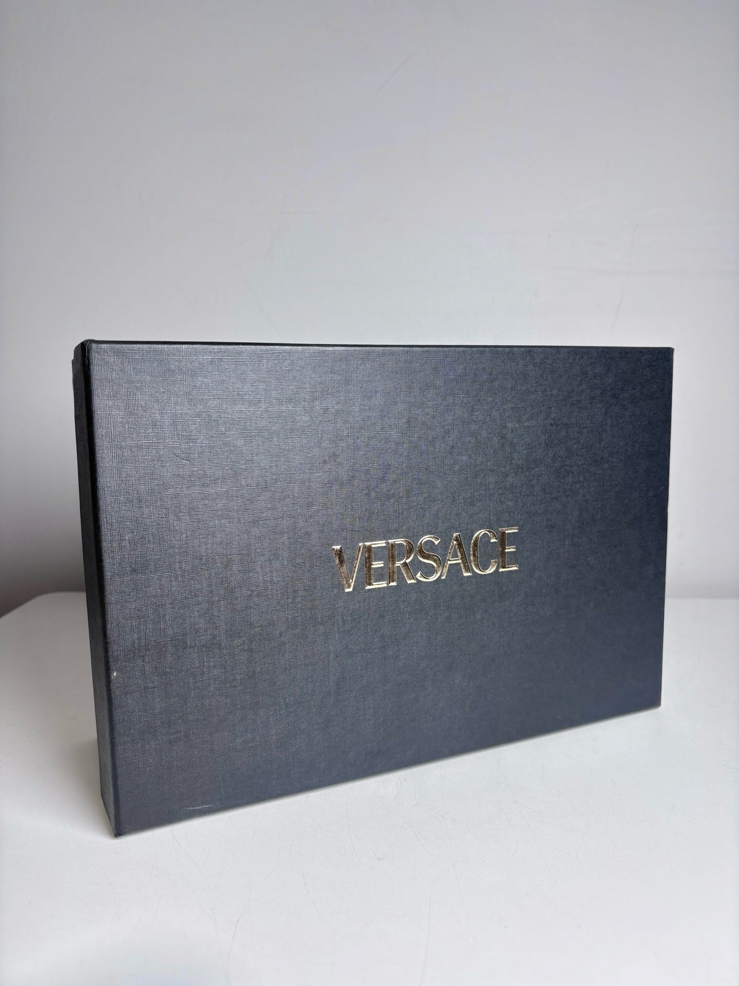W Shoe Size 38 (8 US) Versace Black Patent Leather Women's Pre-owned Pump