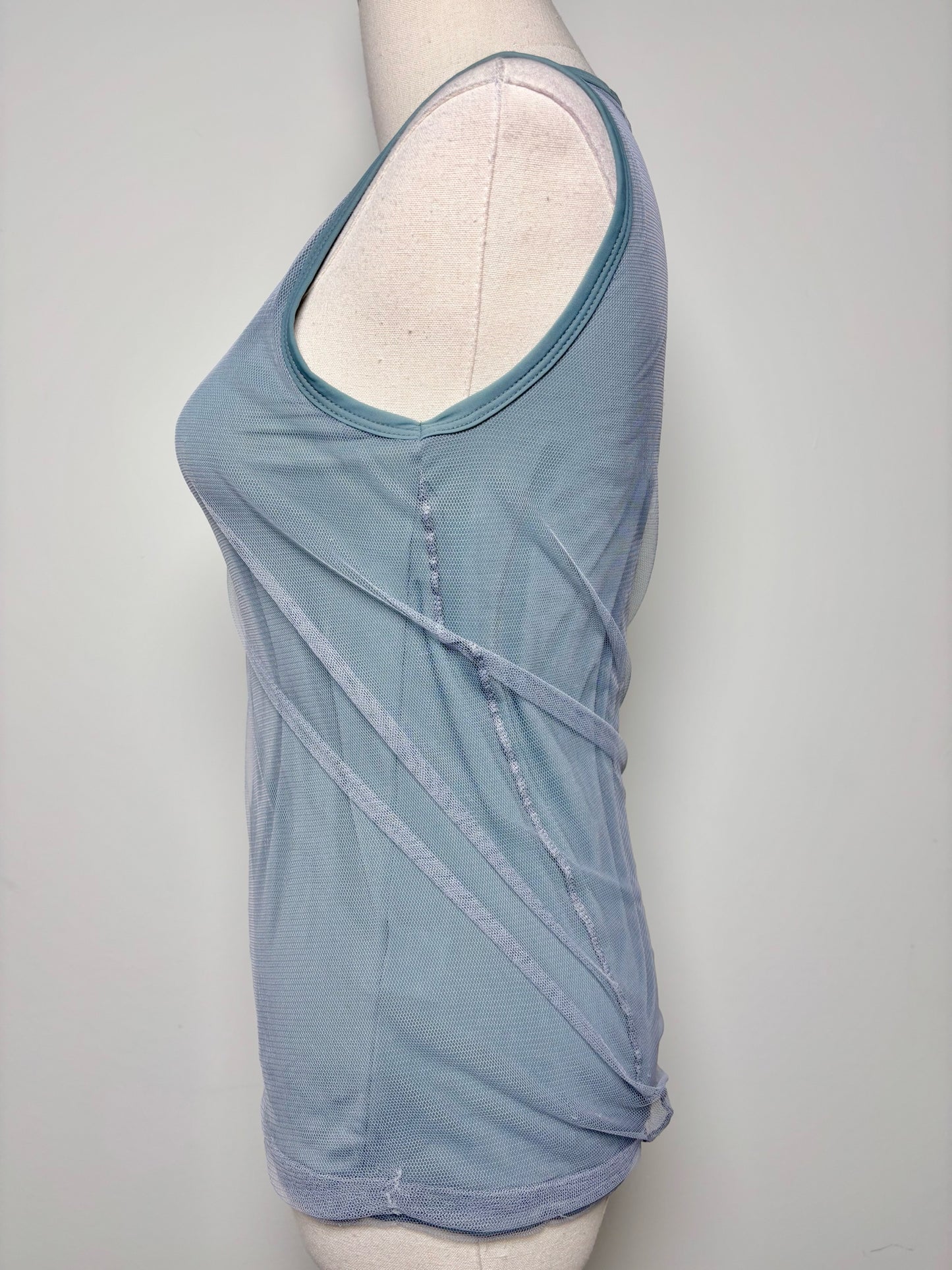 Women Size 38 (2 US) Barbara Bui Blue Mesh Overlay Muscle/Sleeveless Shirt