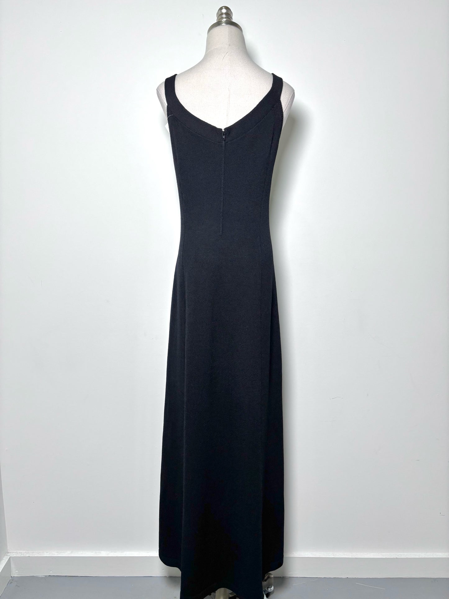 Women Size 2 St. John Black Knitted Wool Dress