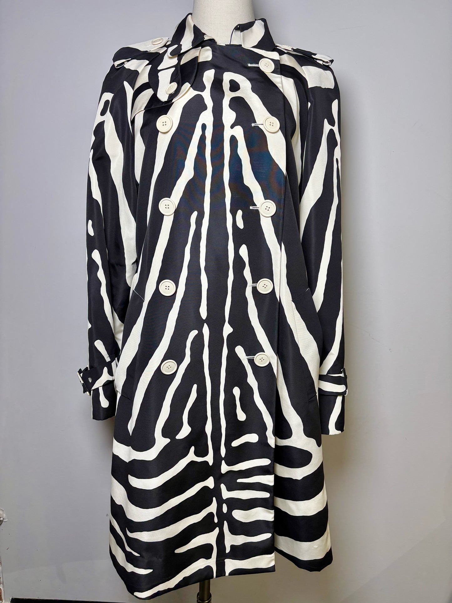 Women Size 8 Christian Dior Black, Cream Zebra Silk Trench Coat