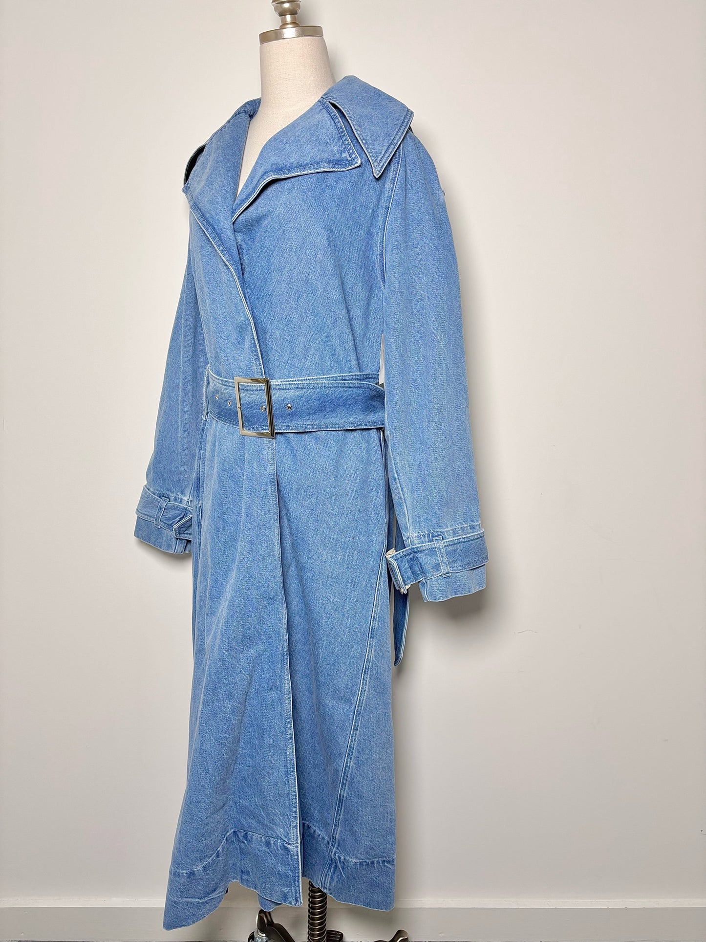 Women Size M Toccin NY Blue Solid Denim NWT Jacket