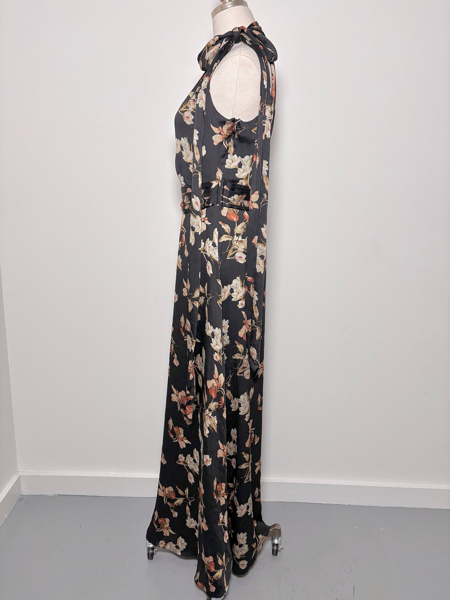 Women Size 4 Sachin + Babi Black Floral Pre-owned Dress