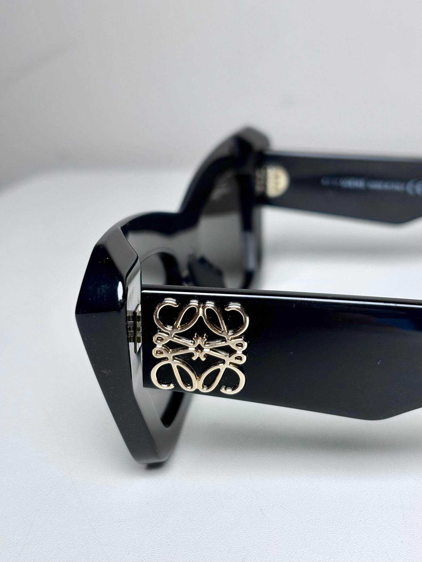 Acetate Loewe 50MM Cat-Eye Pre-owned Black Sunglasses