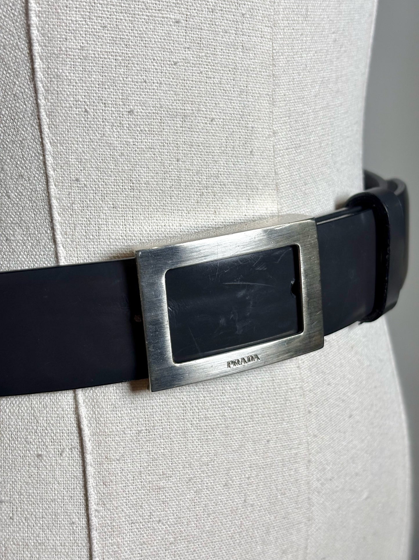 Mens Size 36/90 (34 - 36 in) Prada Black Leather Solid Men's Belt