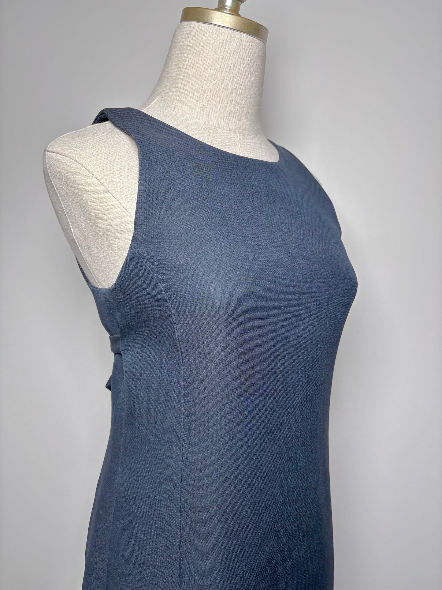 Women Size 6 Ralph Rucci Navy Solid Wool, Silk Fit & Flare Dress