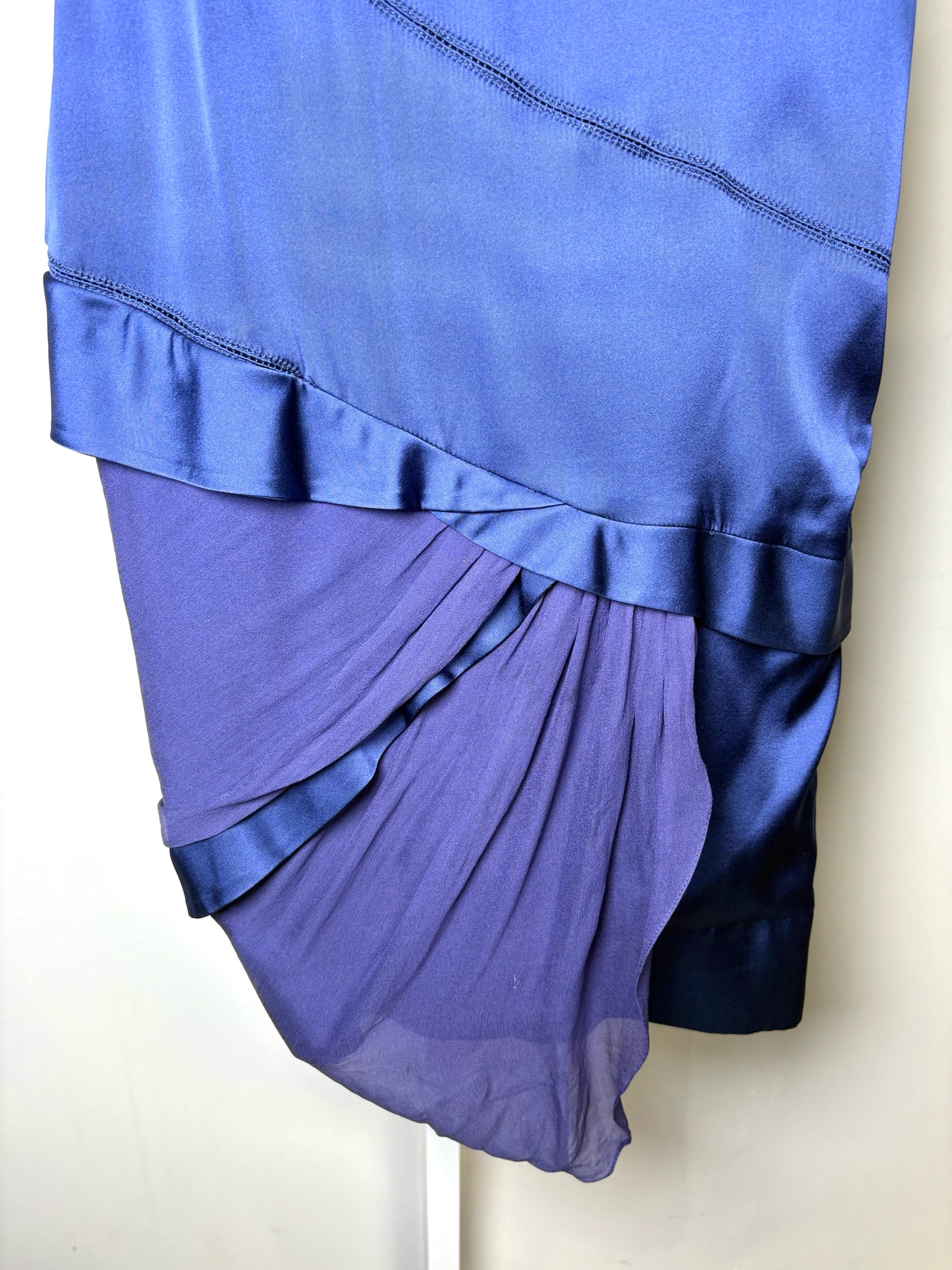 Women Size 38 (2 - 4 US) Gucci Eggplant Solid Silk Blend Pre-owned Dress
