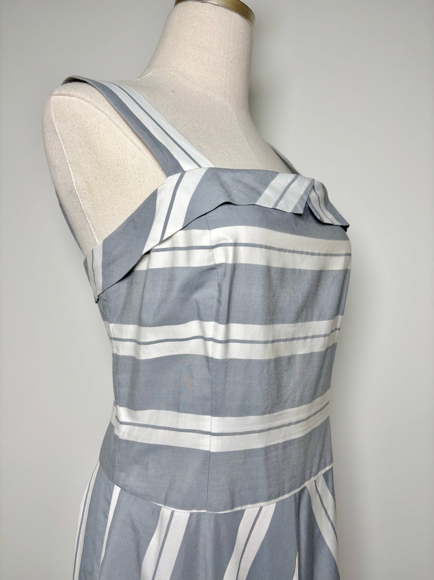 Women Size 6 J. Peterman Gray, White Stripe Cotton Dress