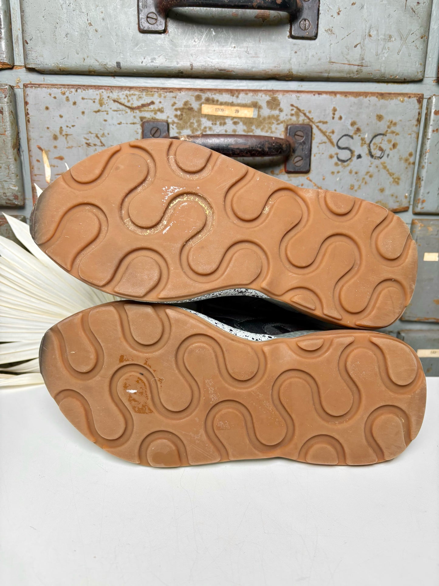 W Shoe Size 39 Stella McCartney Black Leather Sneakers