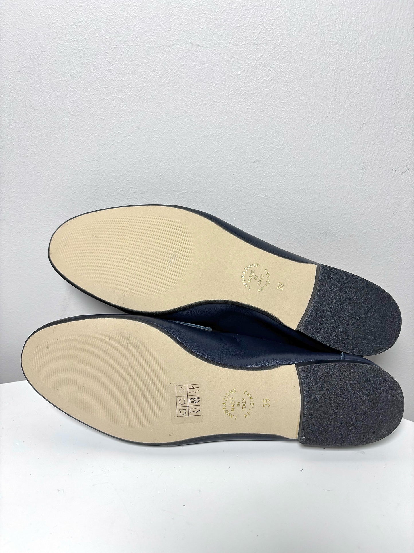 W Shoe Size 39 (8.5 US) Michele Lopriore Blue Leather Paola Loafers