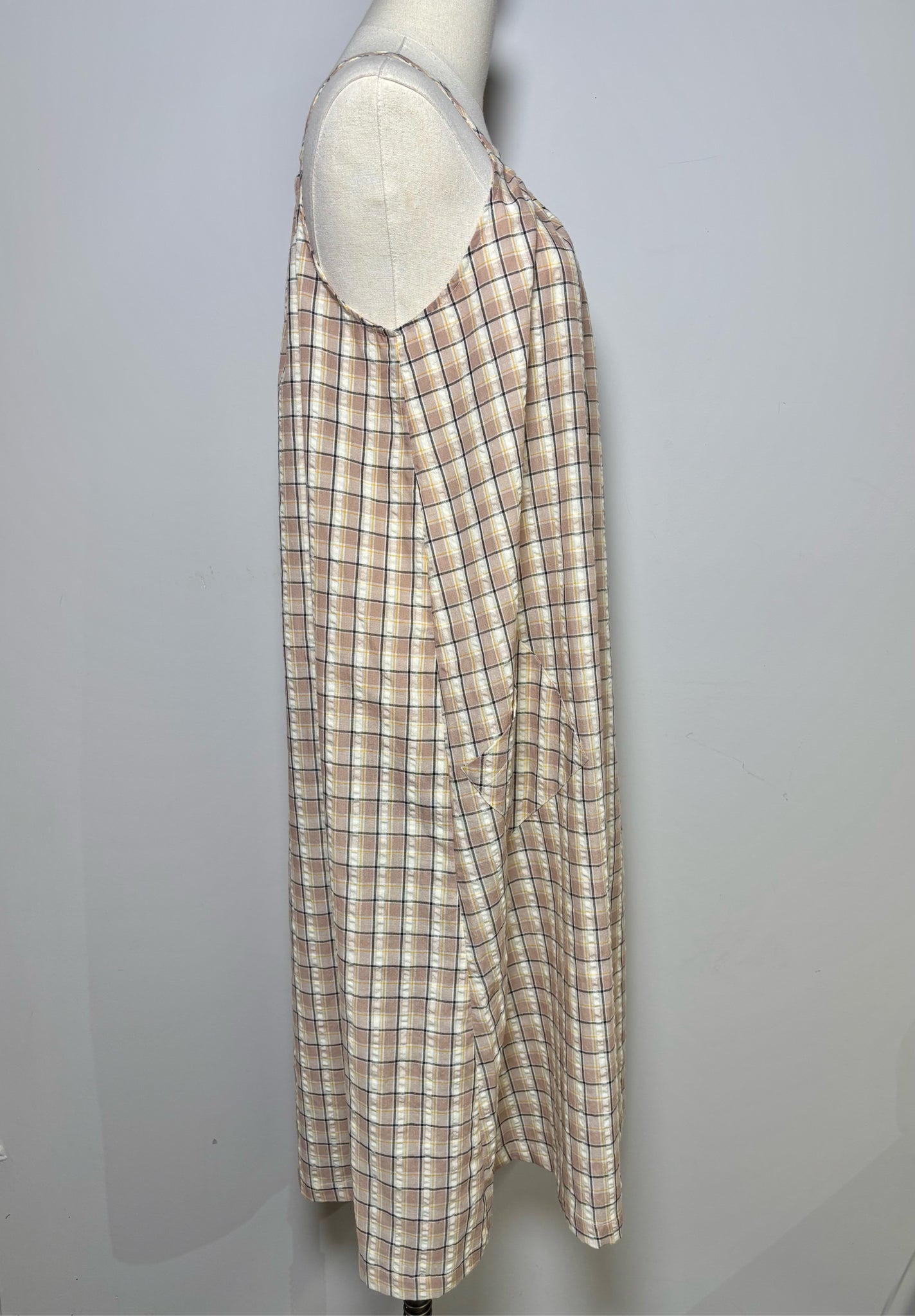 Women Size XS Sundays Taupe, Cream, Black, Yellow Checkered NWT Dress