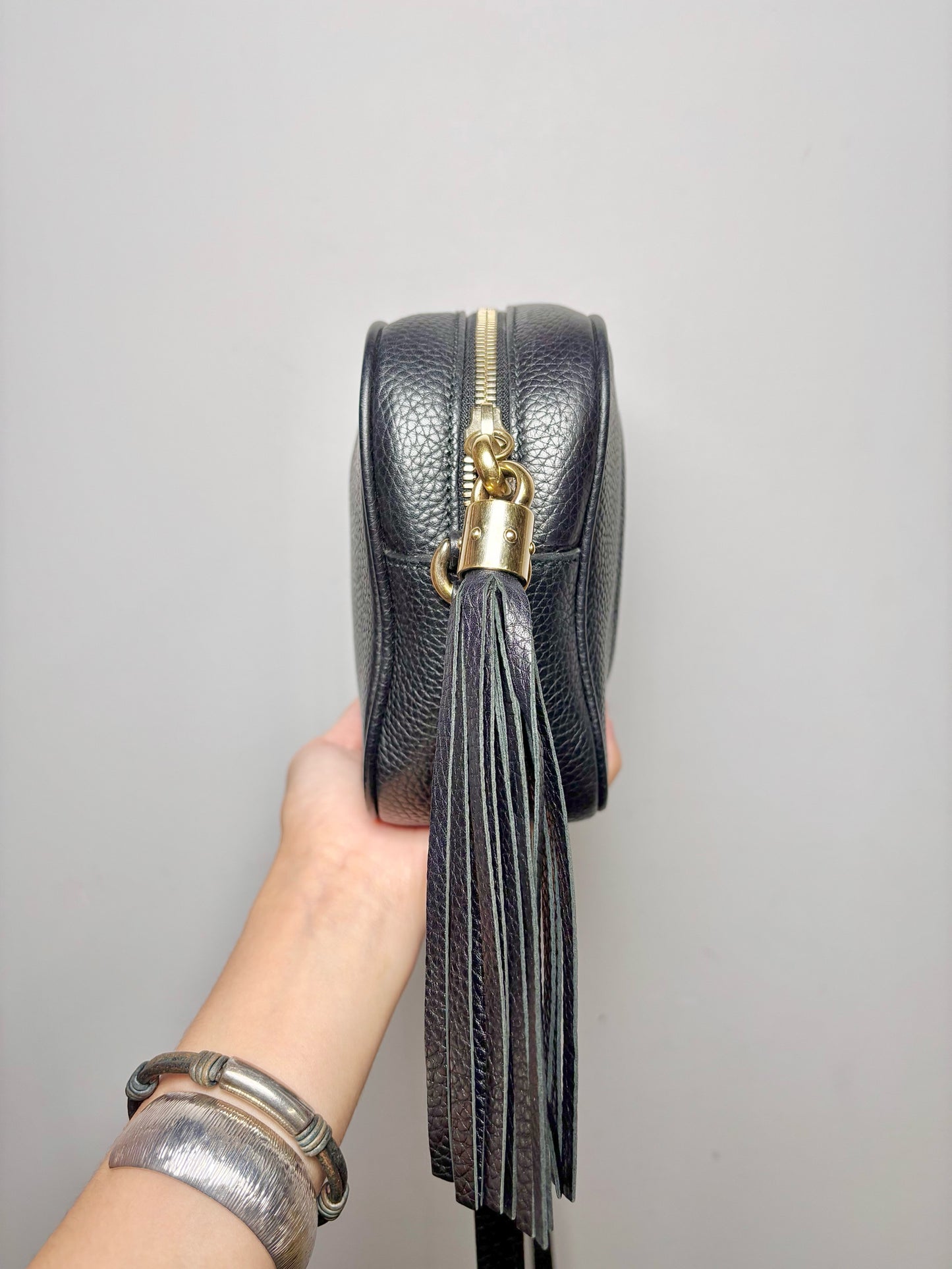 Gucci Solid Leather Black Cowhide Soho Disco Purse