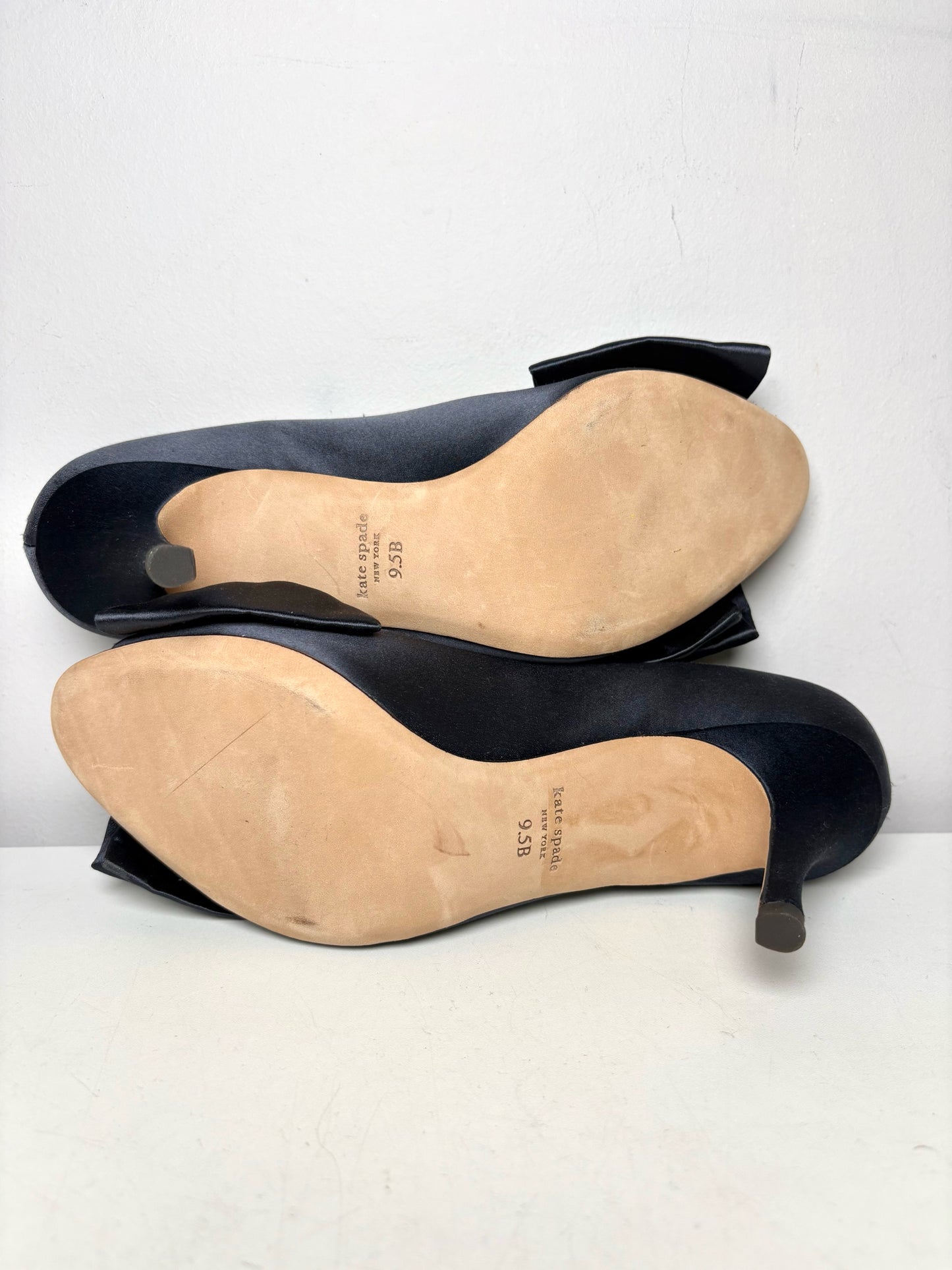 W Shoe Size 9.5 Kate Spade New York Crawford Navy Satin Pre-owned, NWT Pump