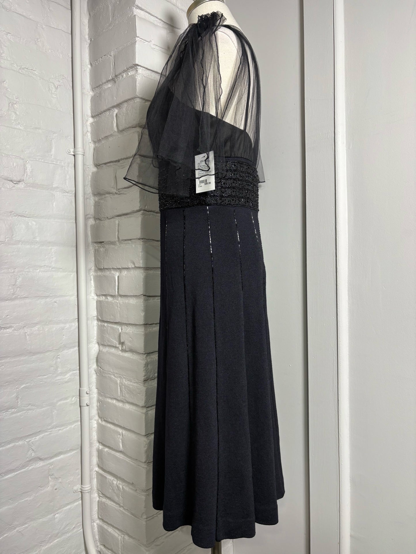 Women Size 6 St. John Couture Black Wool, Tulle Cocktail Dress