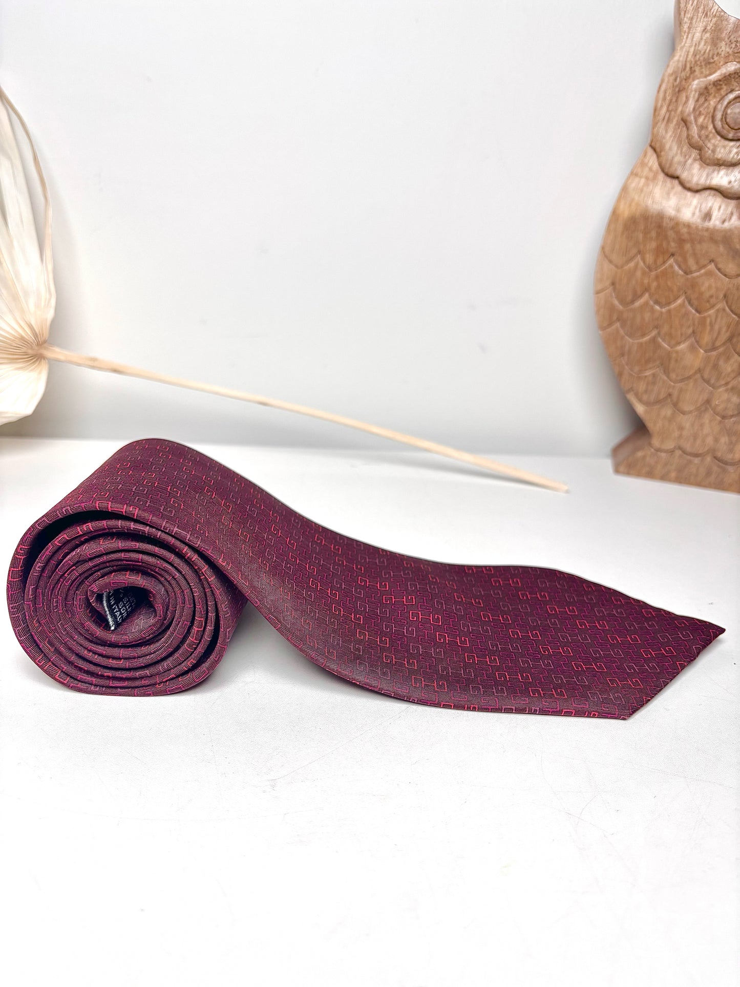 Gucci Burgundy Silk Logo Men's Tie