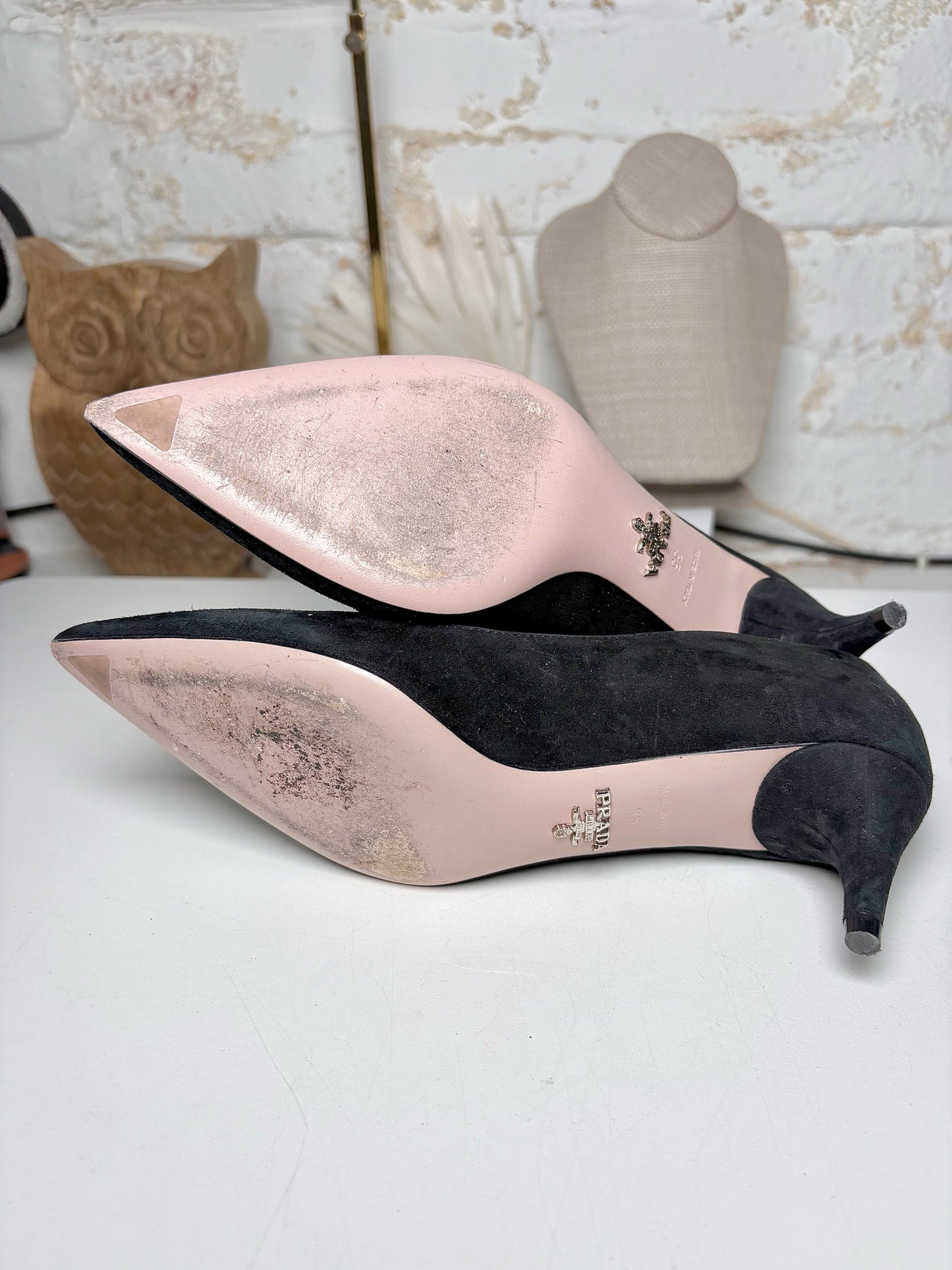 W Shoe Size 35 Prada Black Suede Heels