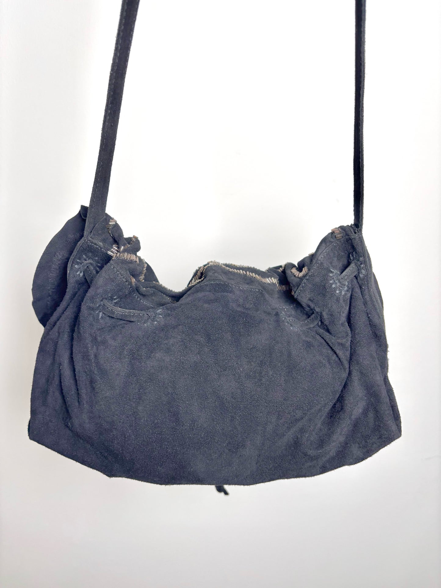 Leather Antik Batik Swirl Suede Used Black Small Purse