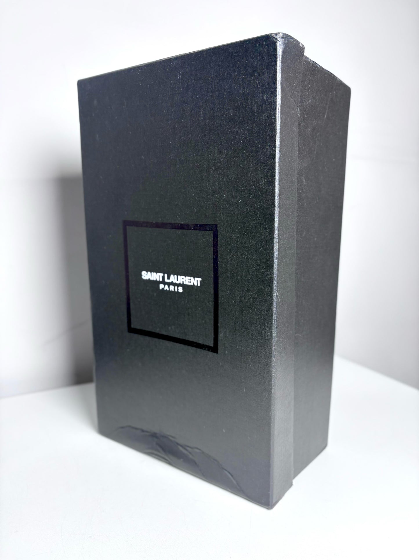 W Shoe Size 41 (11 US) Saint Laurent Black Patent Leather Logo NWT Sandals