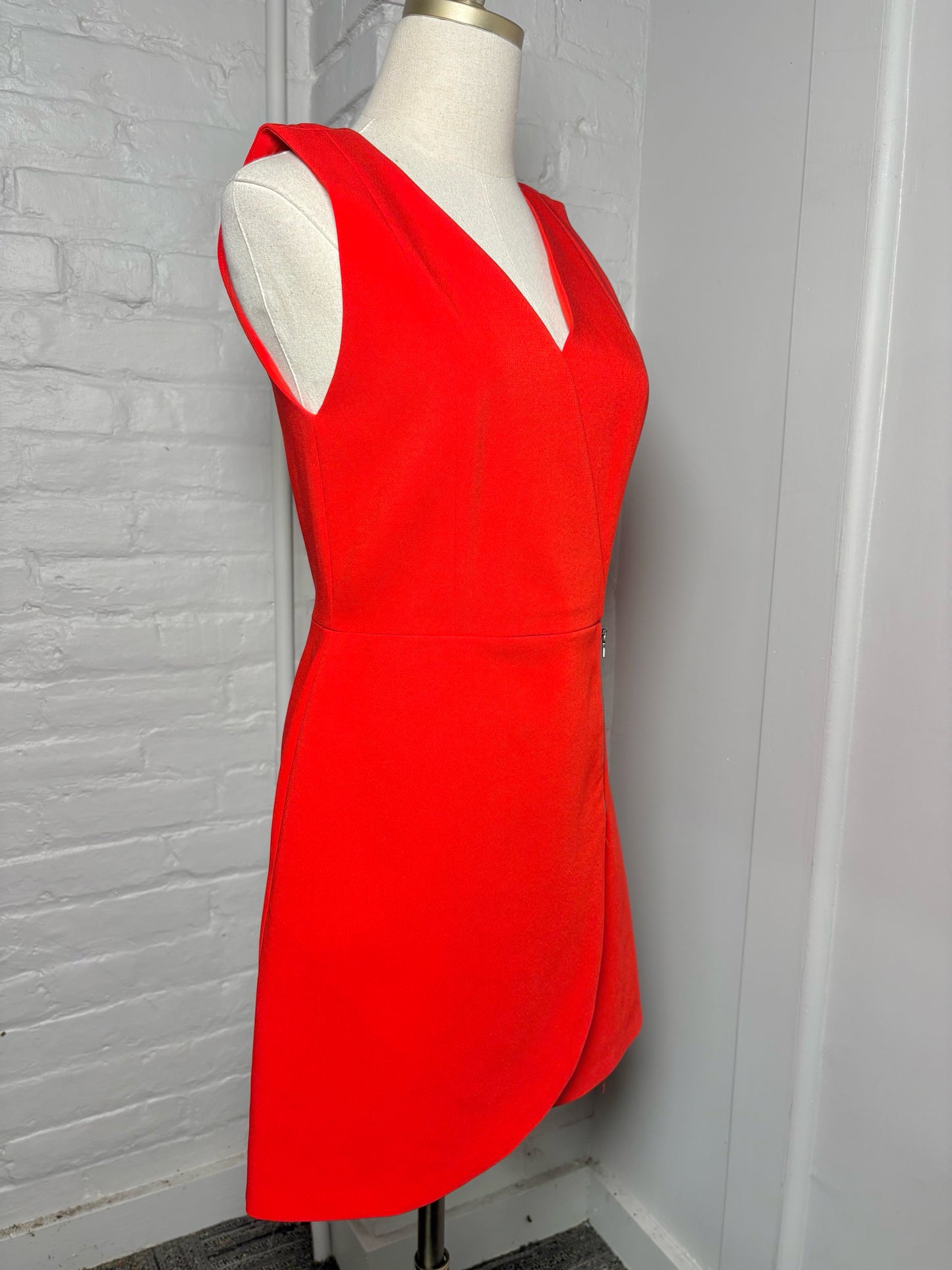 Women Size 6 Alice + Olivia Red Solid Acetate Dress