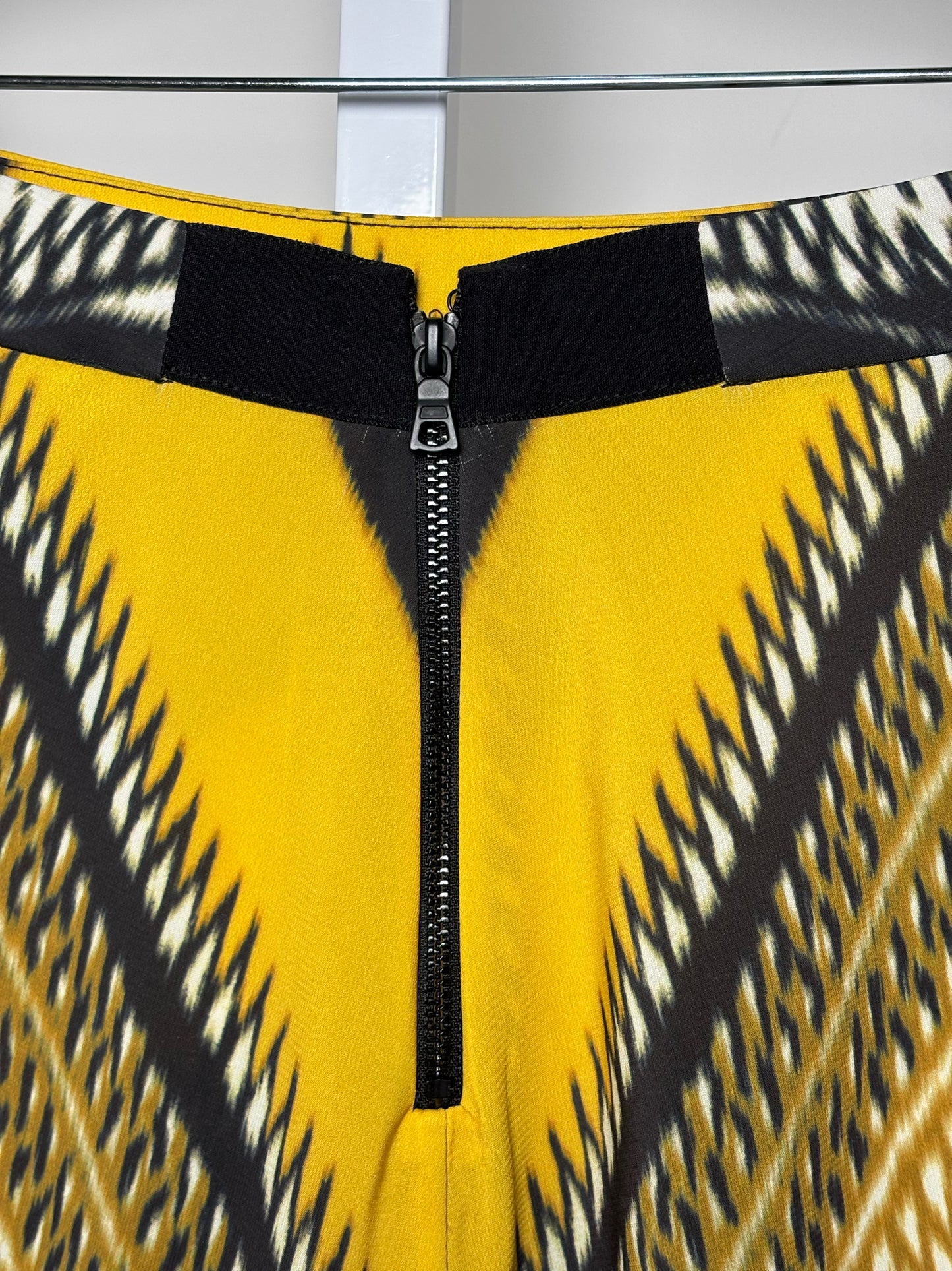 Women Size 2 Alice + Olivia Multi-Color Geometric Polyester Pants
