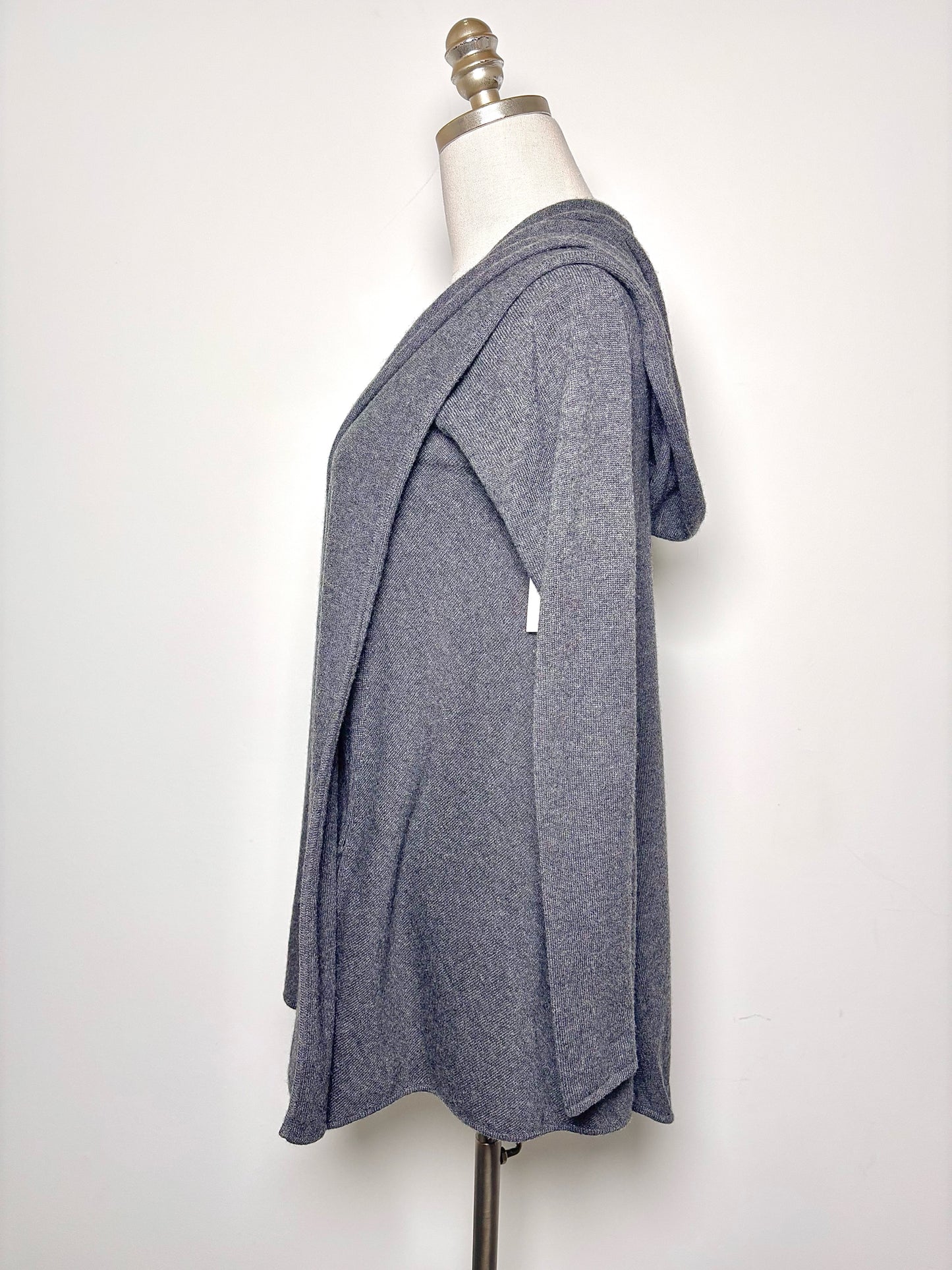 Women Size XS Vince Gray Solid Cardigan