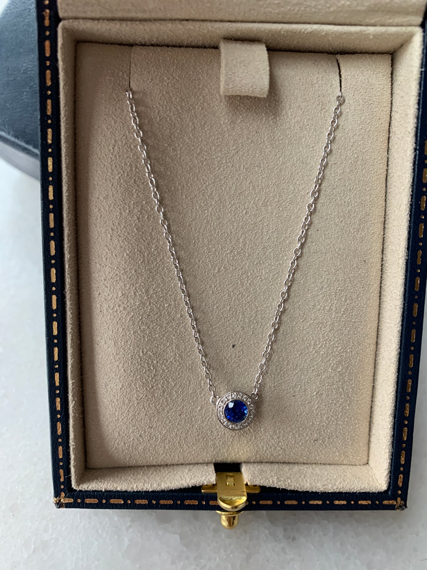 Necklace Sapphire Diamonds White Gold 18k Betteridge