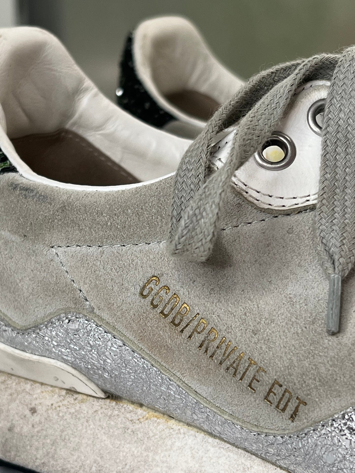 Starland (Golden Goose) Silver Suede Glitter Sneaker