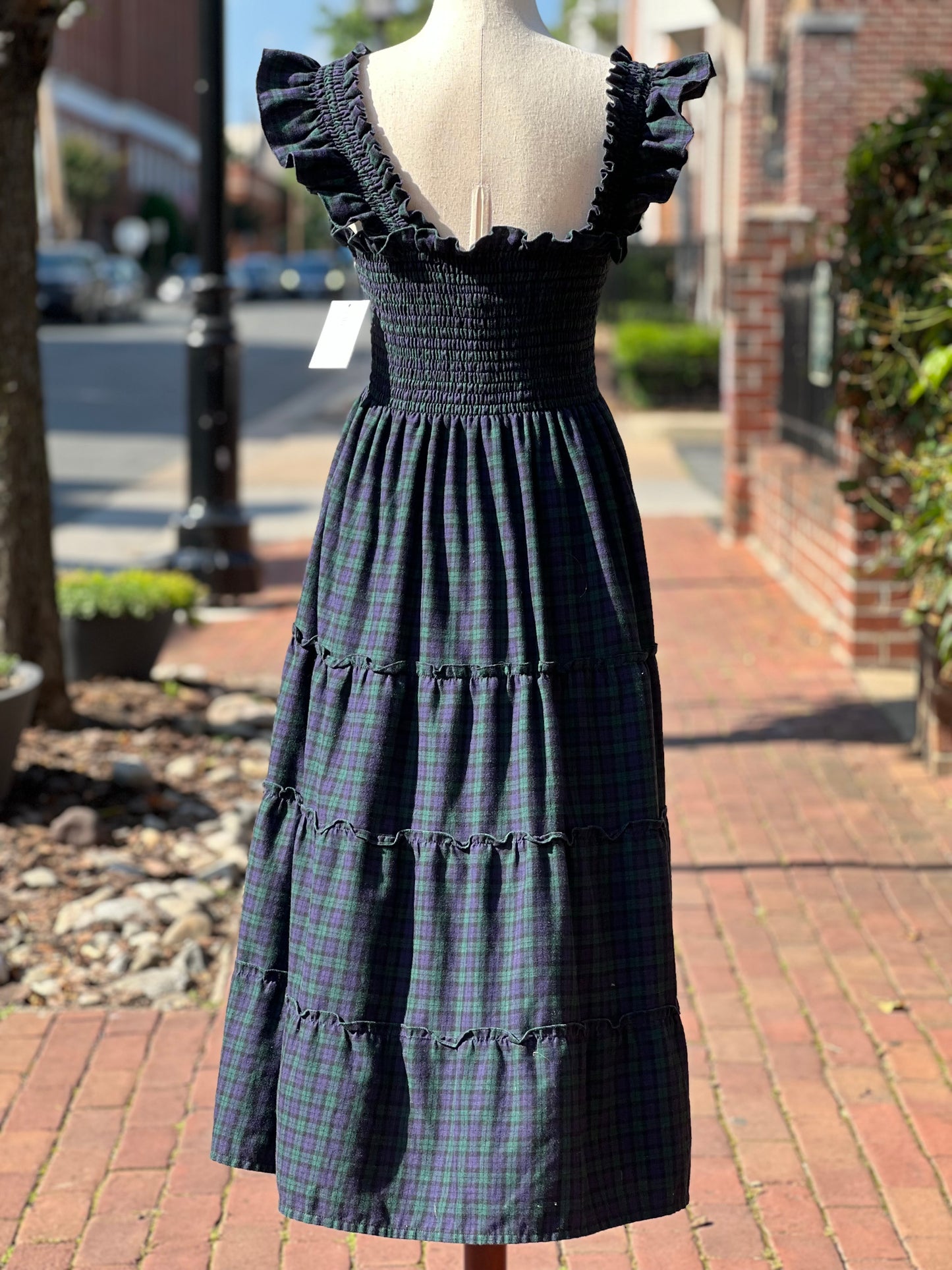 Hill House Ellie Nap Dress in "Navy Tartan" Size S